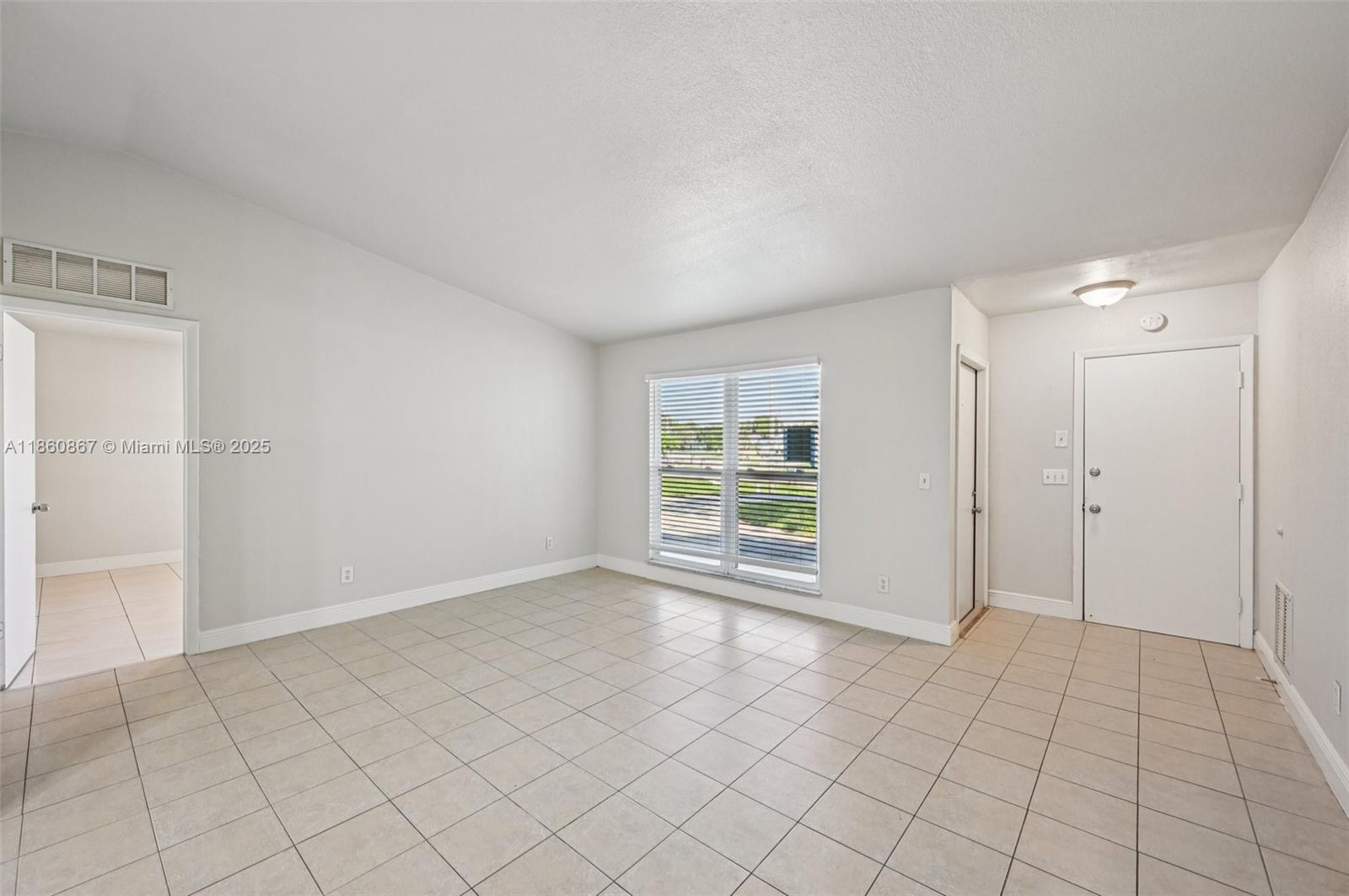 1702 SW Boeing St