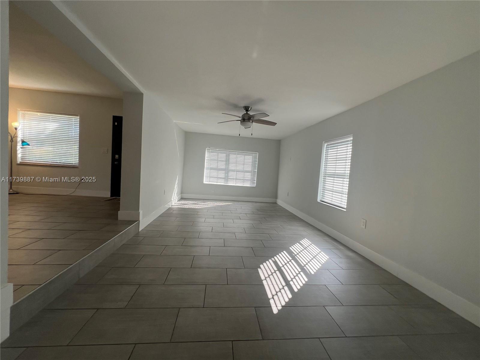 RIVIERA ESTATES 1ST ADDN - Residential Lease