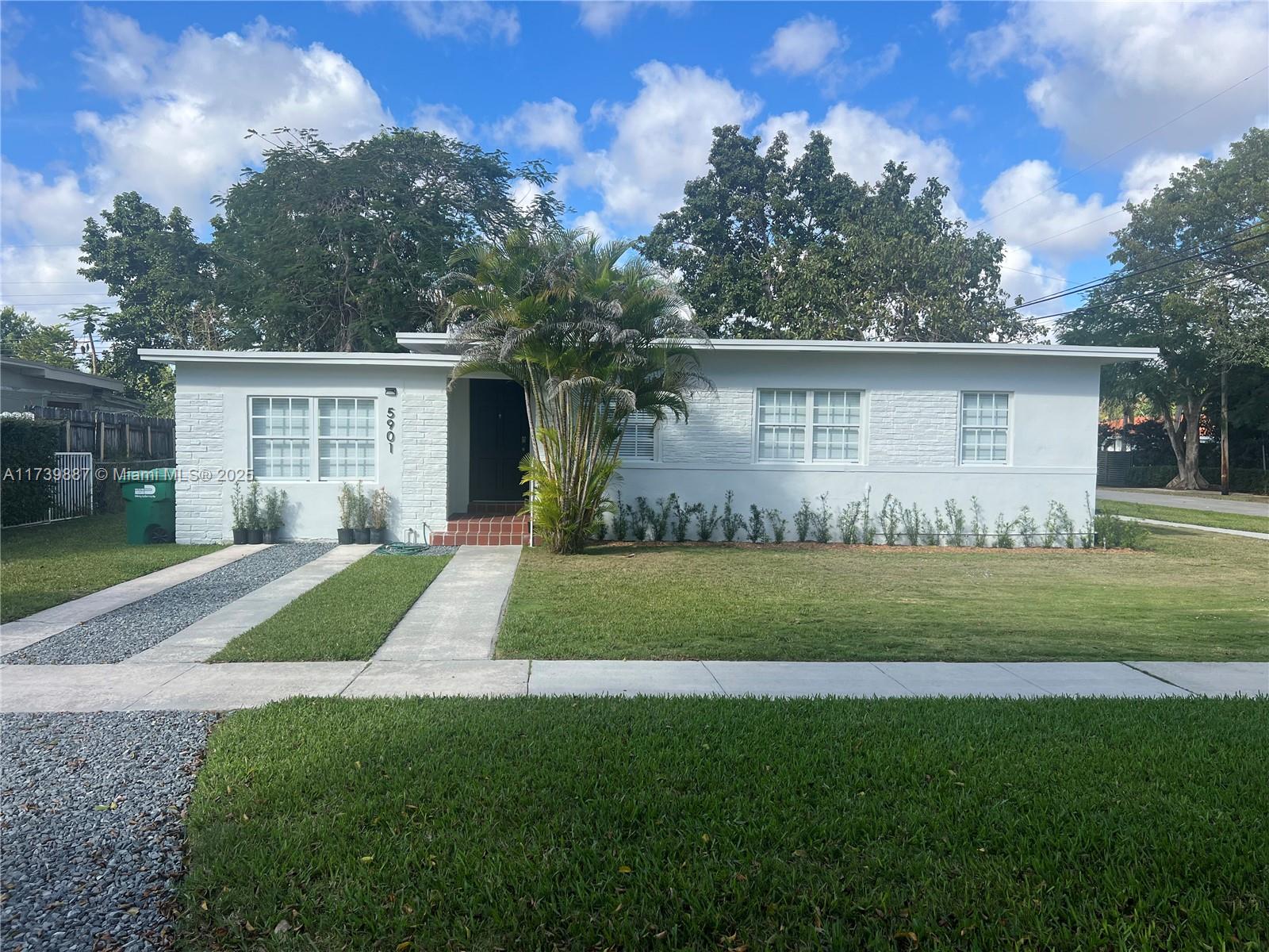 RIVIERA ESTATES 1ST ADDN - Residential Lease