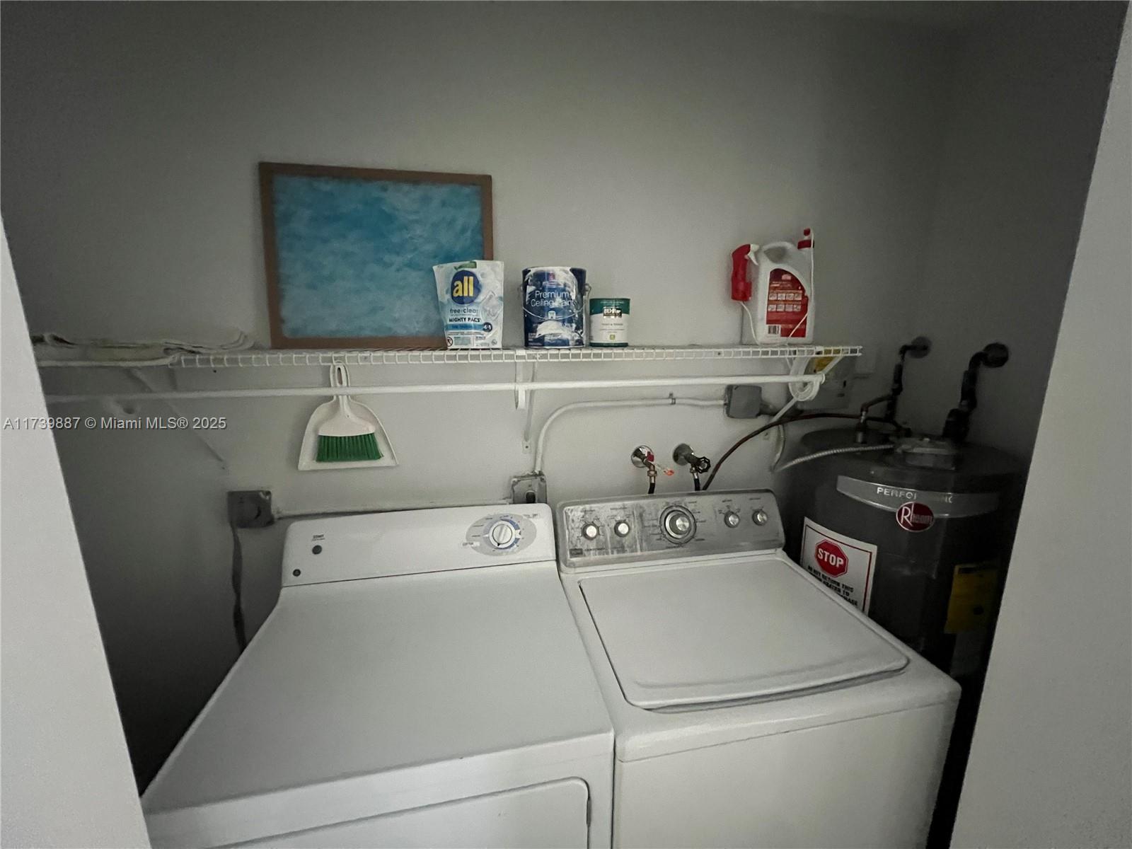 RIVIERA ESTATES 1ST ADDN - Residential Lease