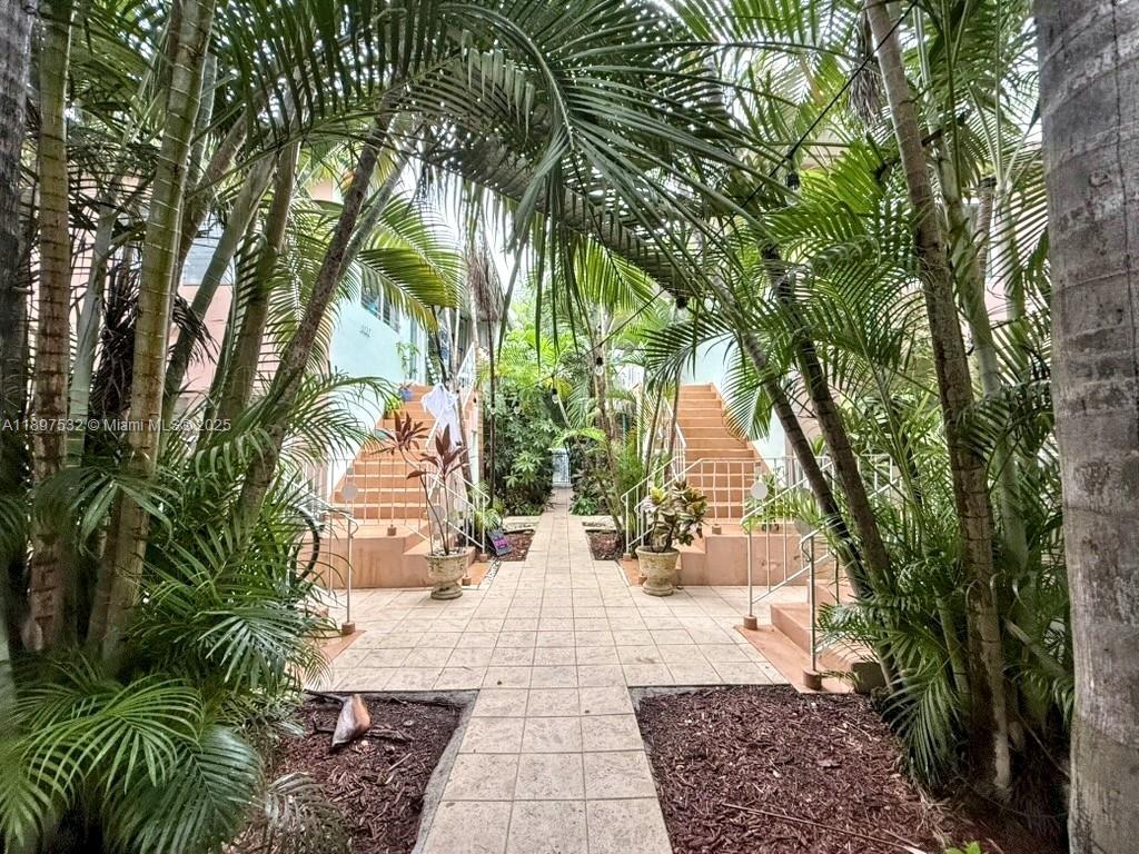 PARK SQUARE CONDO - Residential