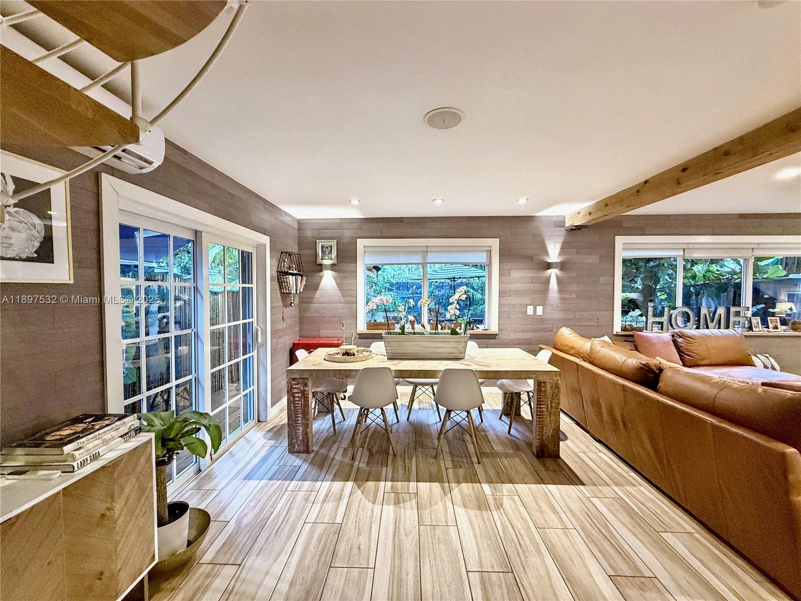 1115 Meridian Ave Townhouse