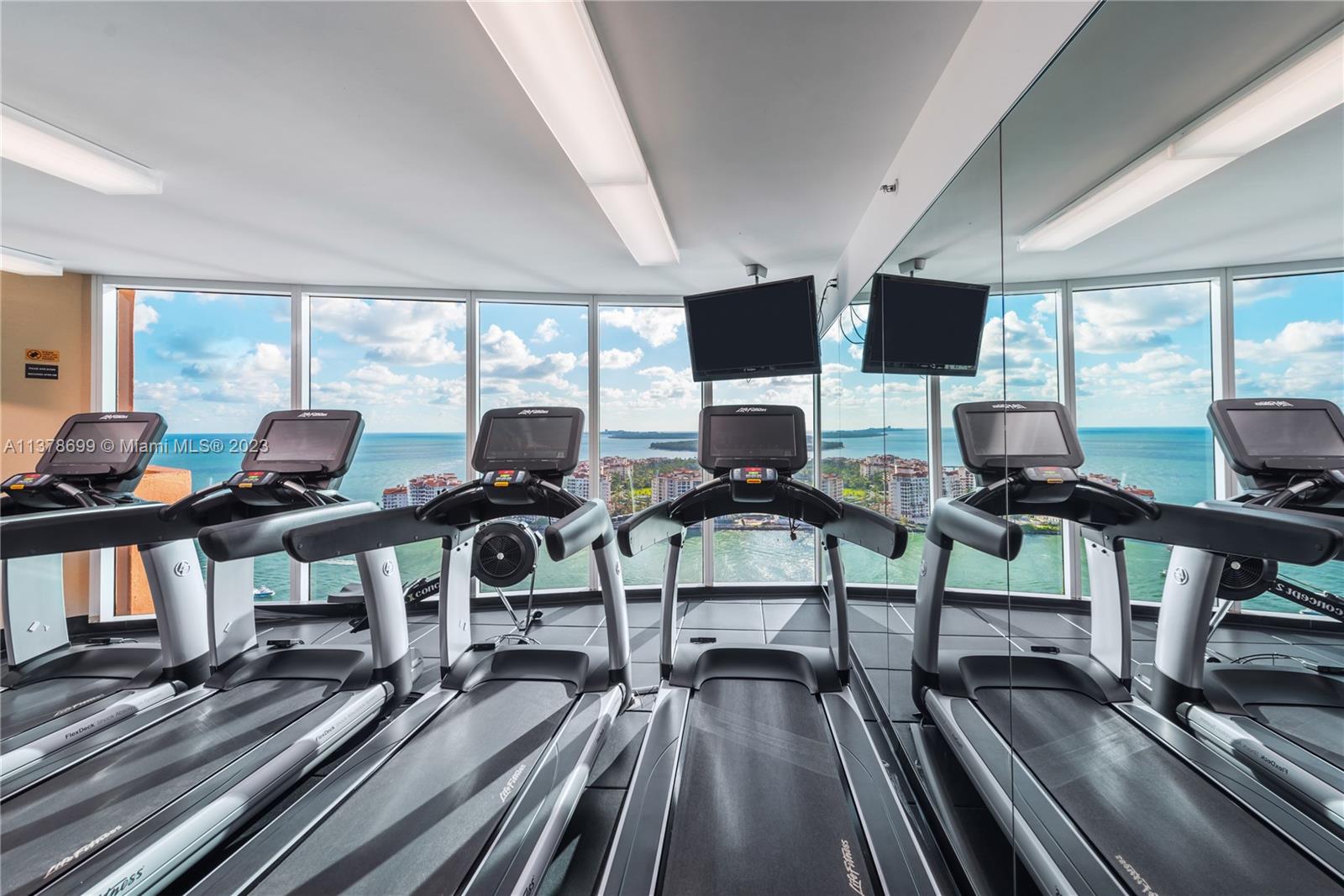 PORTOFINO TOWER CONDO - Residential