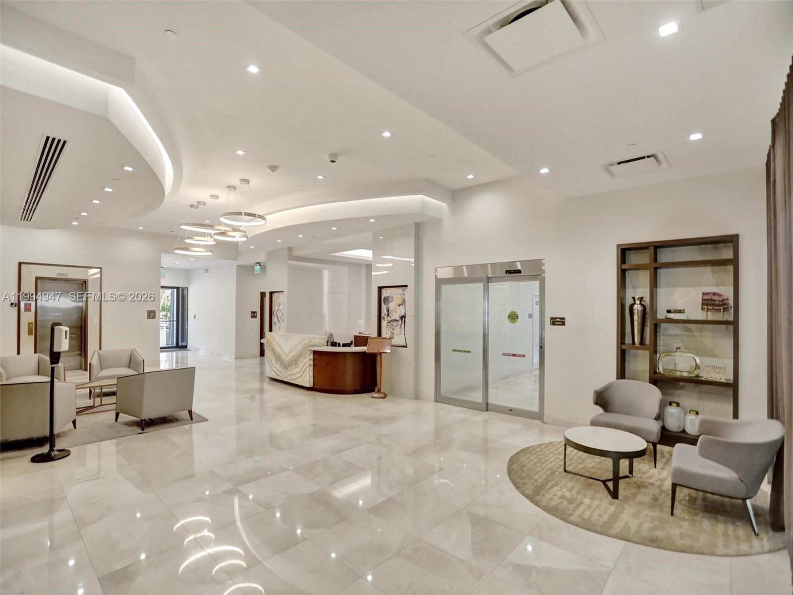 DELVISTA TOWERS CONDO - Residential