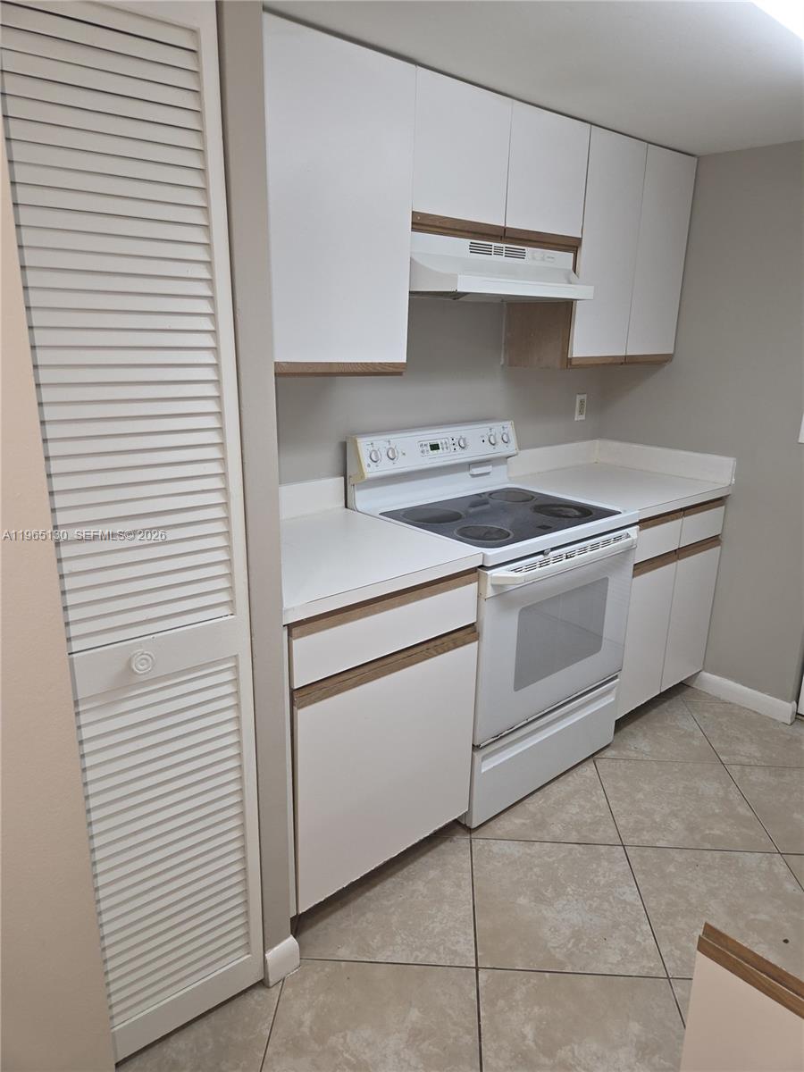 Photo of 9755 Westview Dr #1213, Coral Springs, FL 33076 (MLS # A11965130)