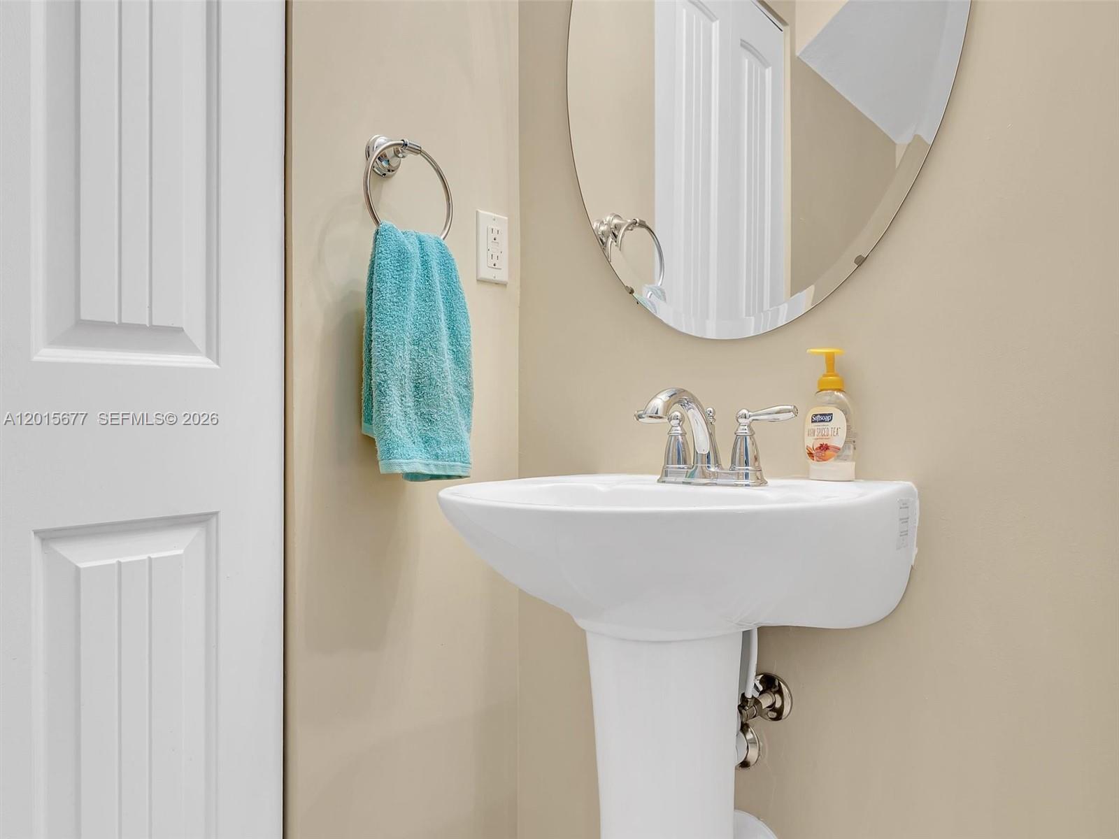 WALDEN TOWNHOMES - Residential
