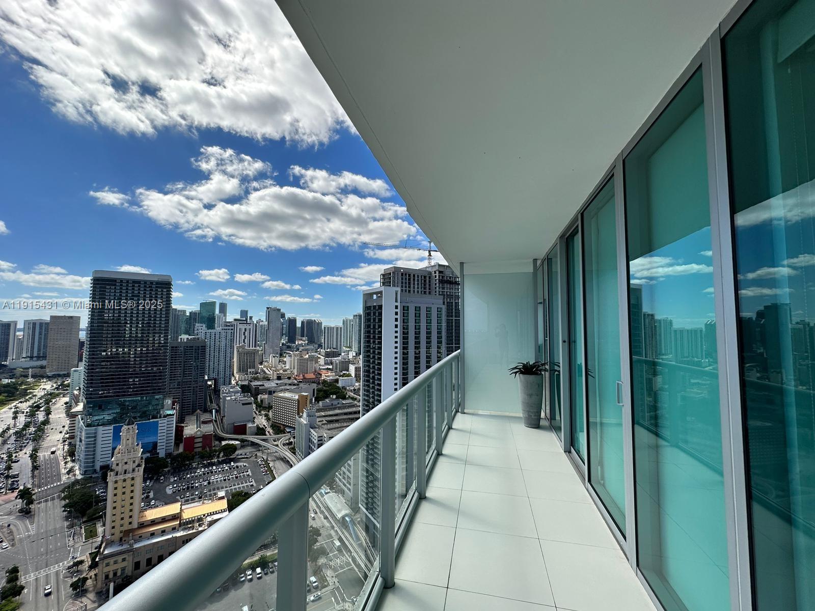 MARINABLUE CONDO - Residential Lease