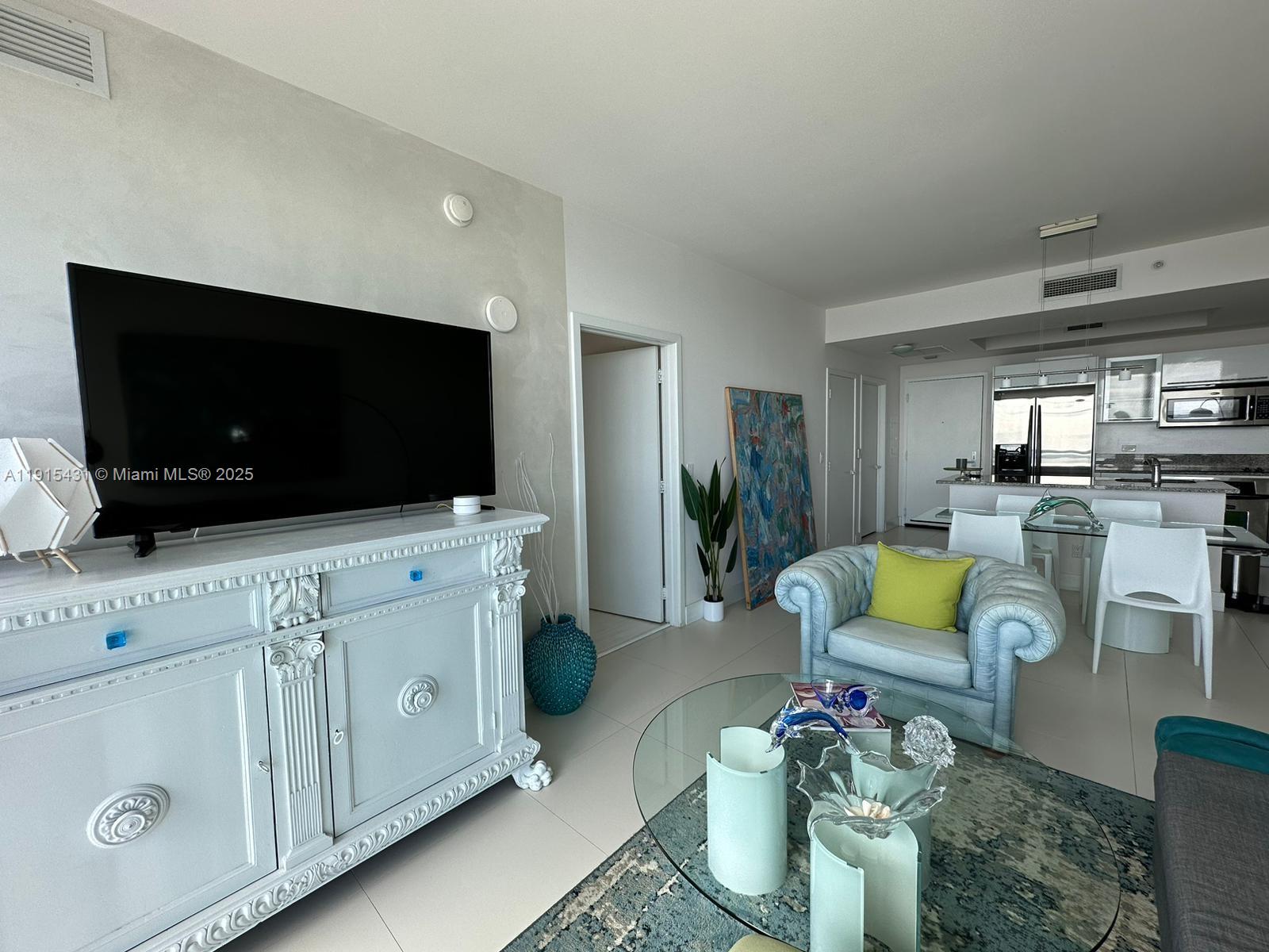 MARINABLUE CONDO - Residential Lease