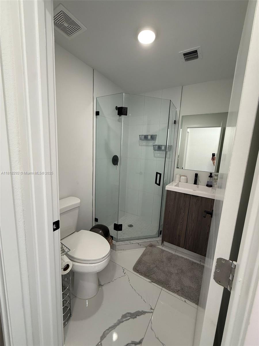 Rental Property at 26165 Sw 145th Ct 26165, Homestead, Miami-Dade County, Florida - Bedrooms: 1 
Bathrooms: 1  - $1,000 MO.