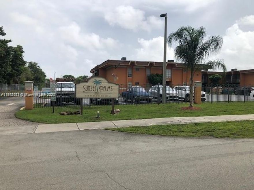 Location! All remodeled LARGE (1262 sq/ft) corner 2 bdrm/2 bath, split plan condo in East Kendall. Brand new kitchen cabinets.  W/D inside unit & water included.  Near everything! Community features pool and tennis courts park nearby & lots of guest parking.  Needs condo approval. (Note 1st & 2 mos security deposit).  ONLY yearly rentals allowed.