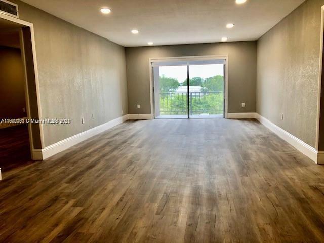 SUNSET PALMS EAST CONDO - Residential Lease