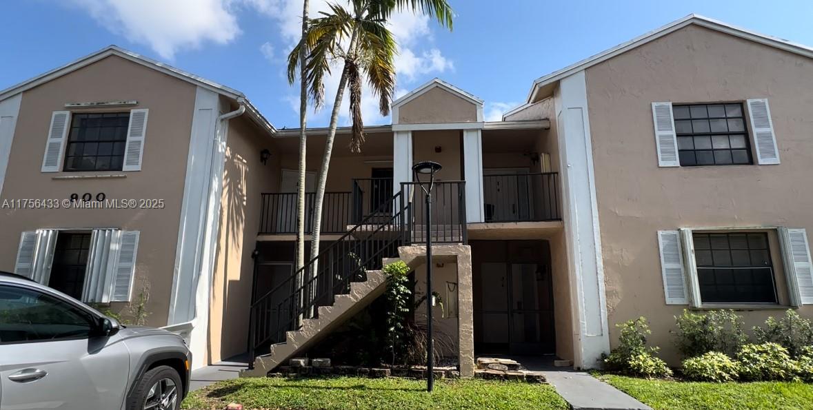 Property for Sale at 900 Constitution Dr 900L, Homestead, Miami-Dade County, Florida - Bedrooms: 3 
Bathrooms: 2  - $245,000