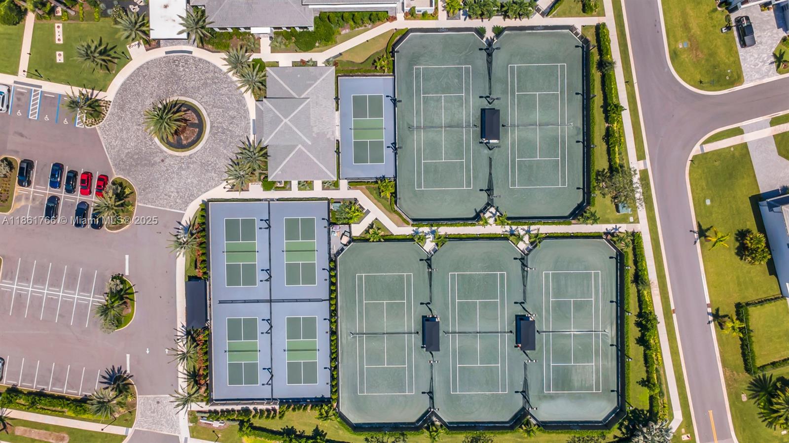 LOTUS PALM - Residential