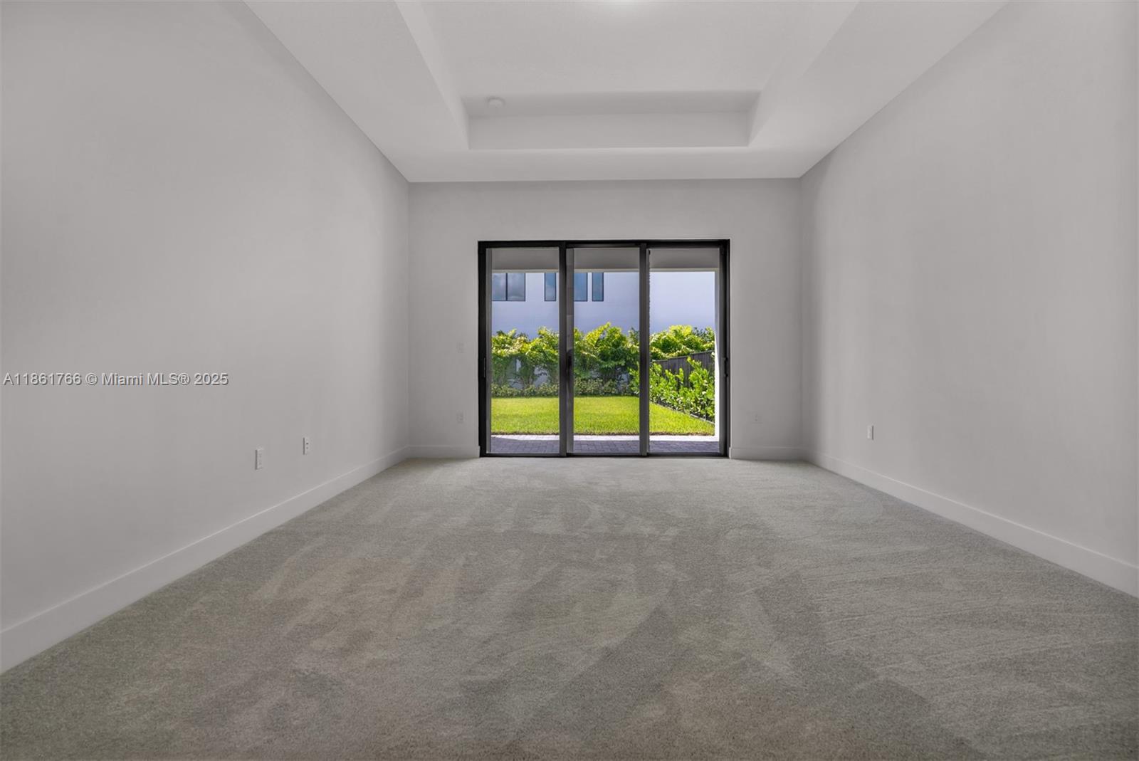 LOTUS PALM - Residential