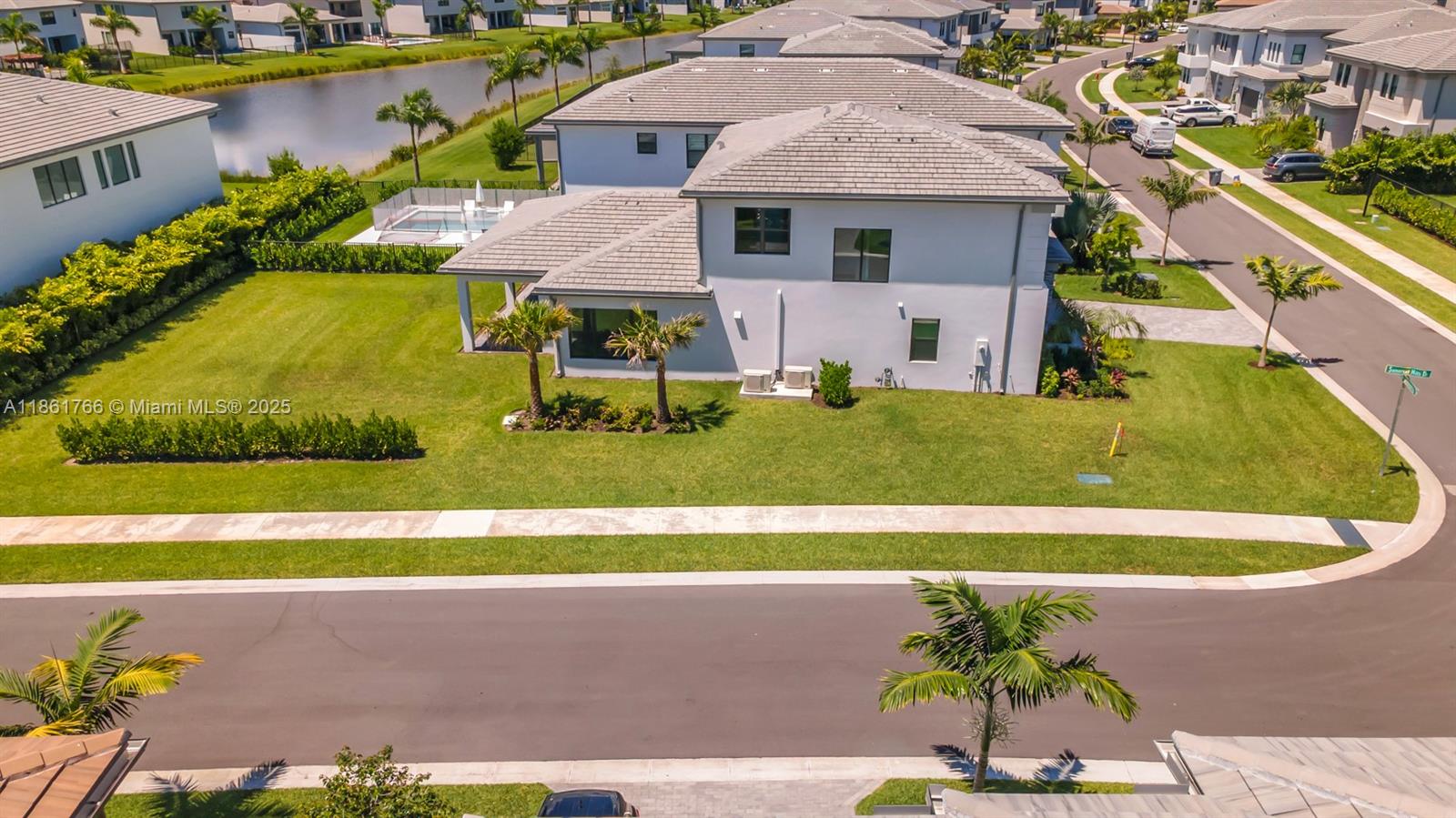 8286 Fishers Island Way