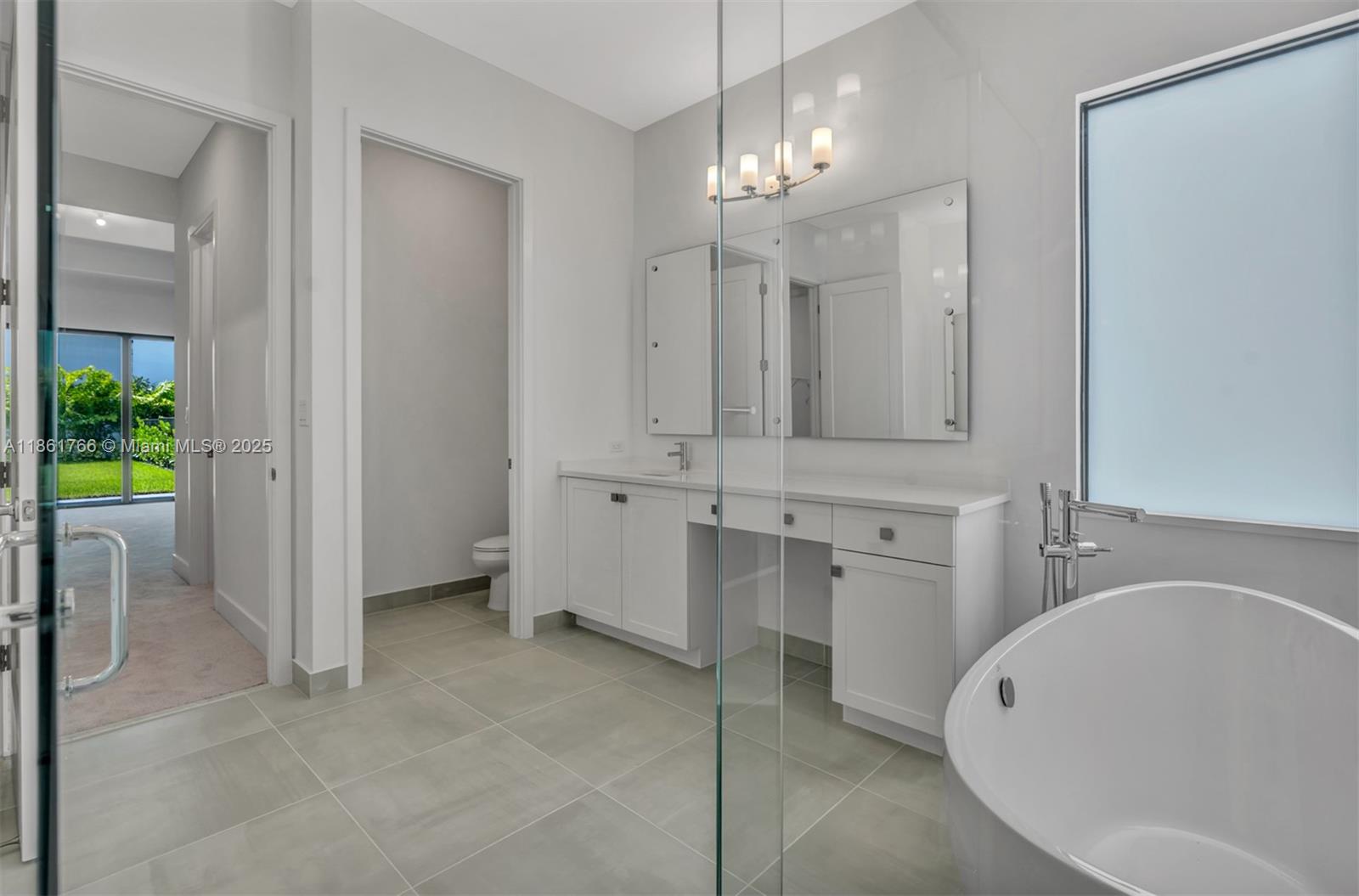 LOTUS PALM - Residential