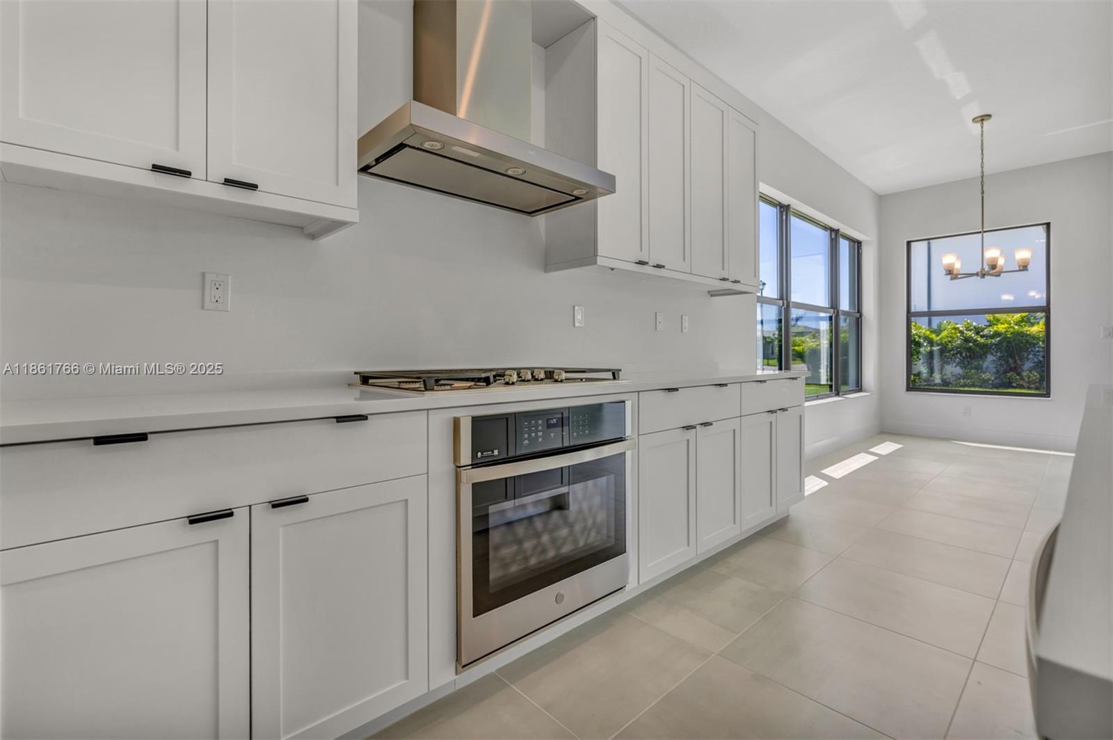LOTUS PALM - Residential