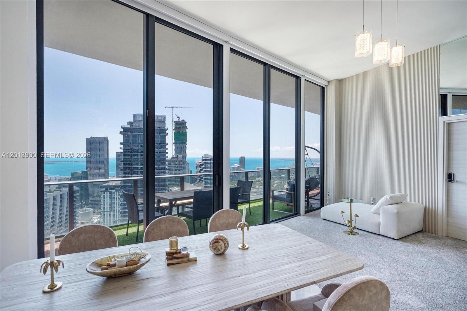 801 SMA RESIDENCES CONDO - Residential