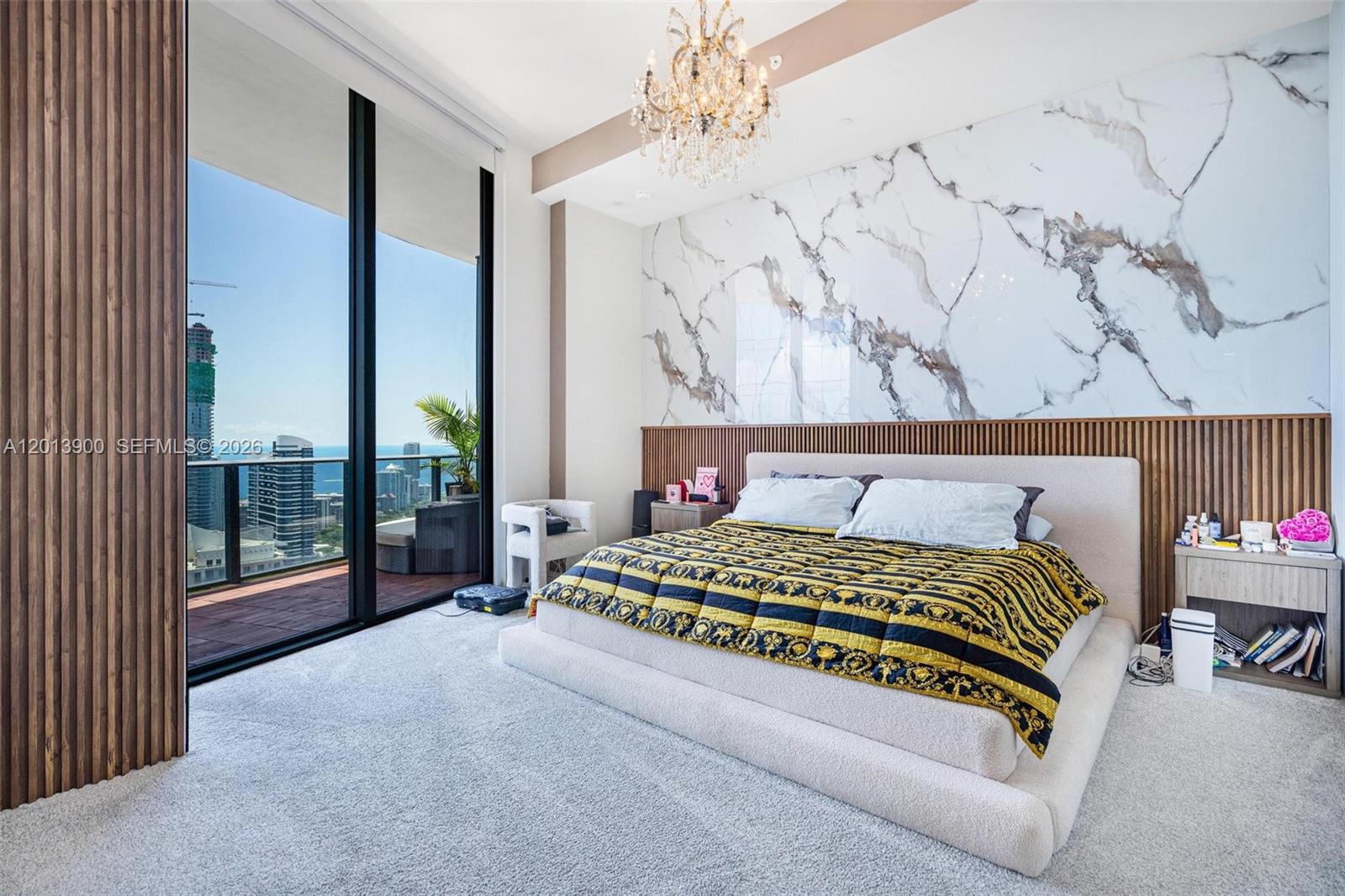 801 SMA RESIDENCES CONDO - Residential