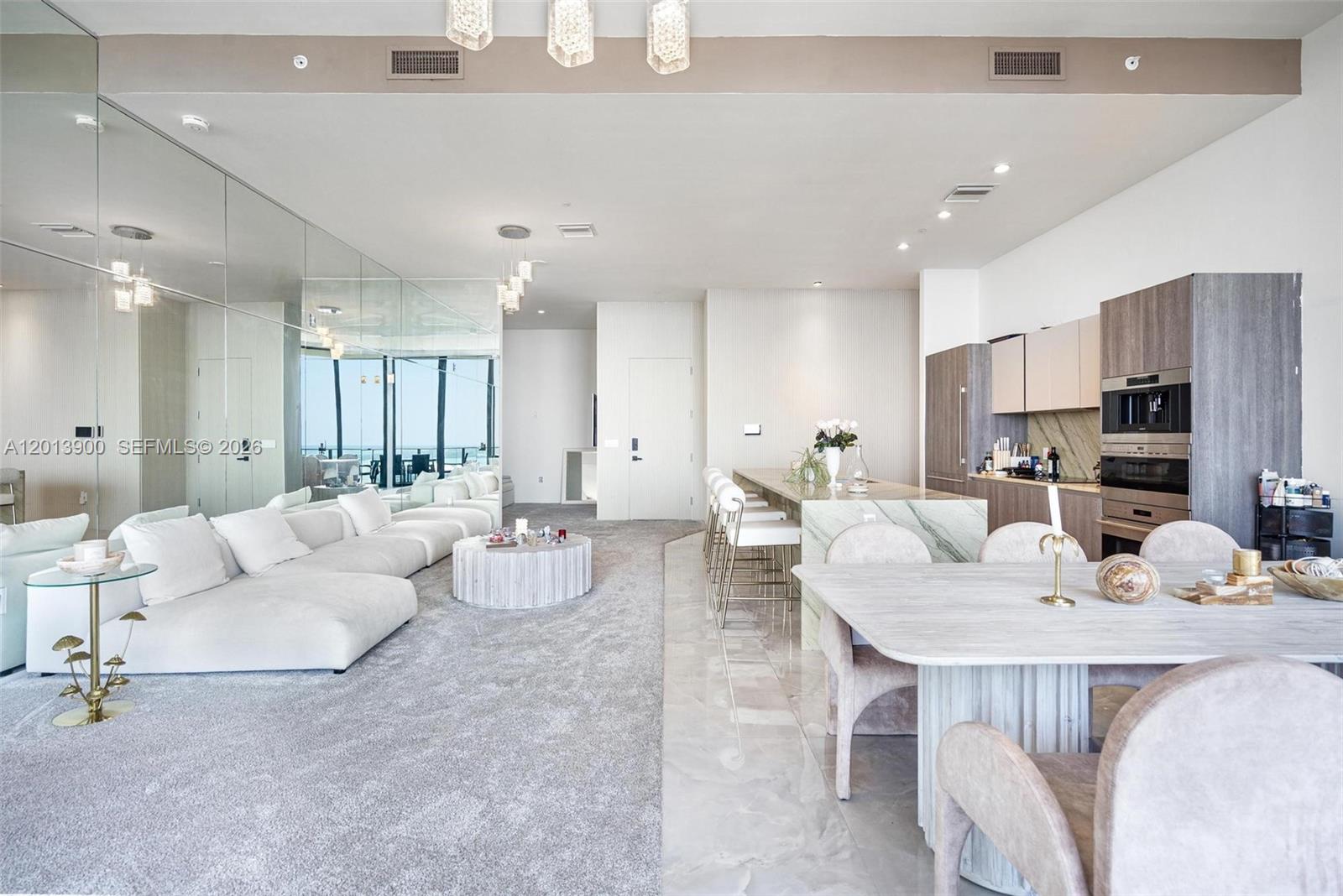 801 SMA RESIDENCES CONDO - Residential