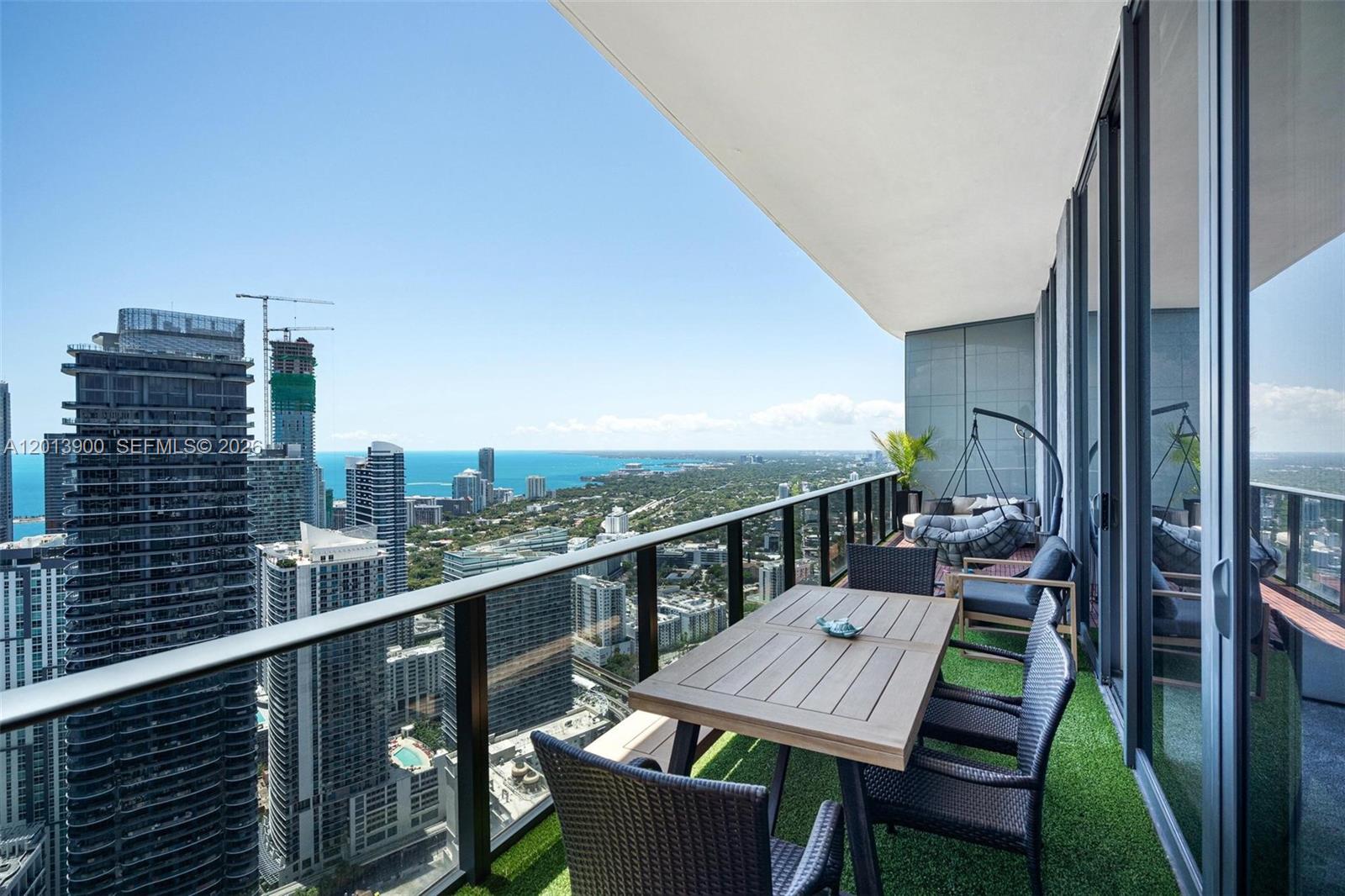 801 SMA RESIDENCES CONDO - Residential