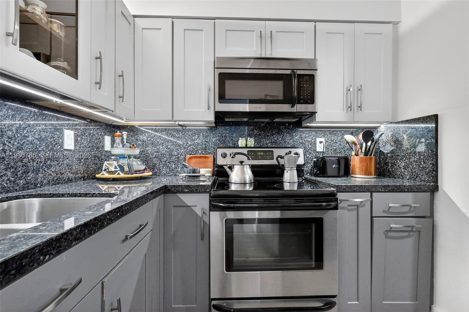 GABLES PARK TOWER CONDO - Residential