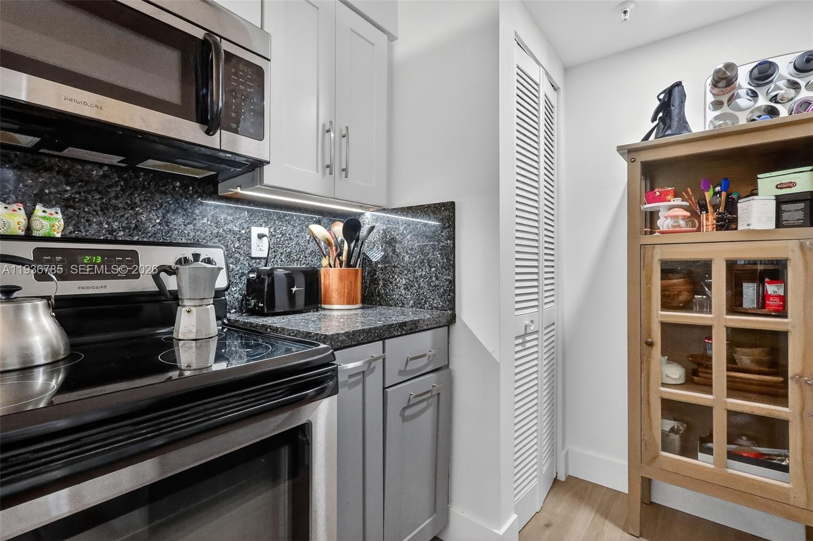 GABLES PARK TOWER CONDO - Residential