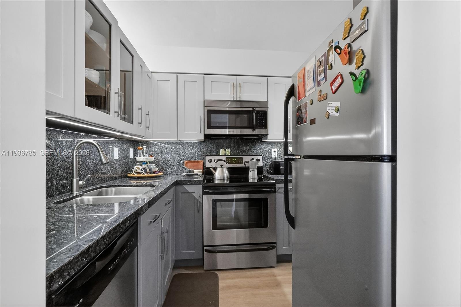 GABLES PARK TOWER CONDO - Residential