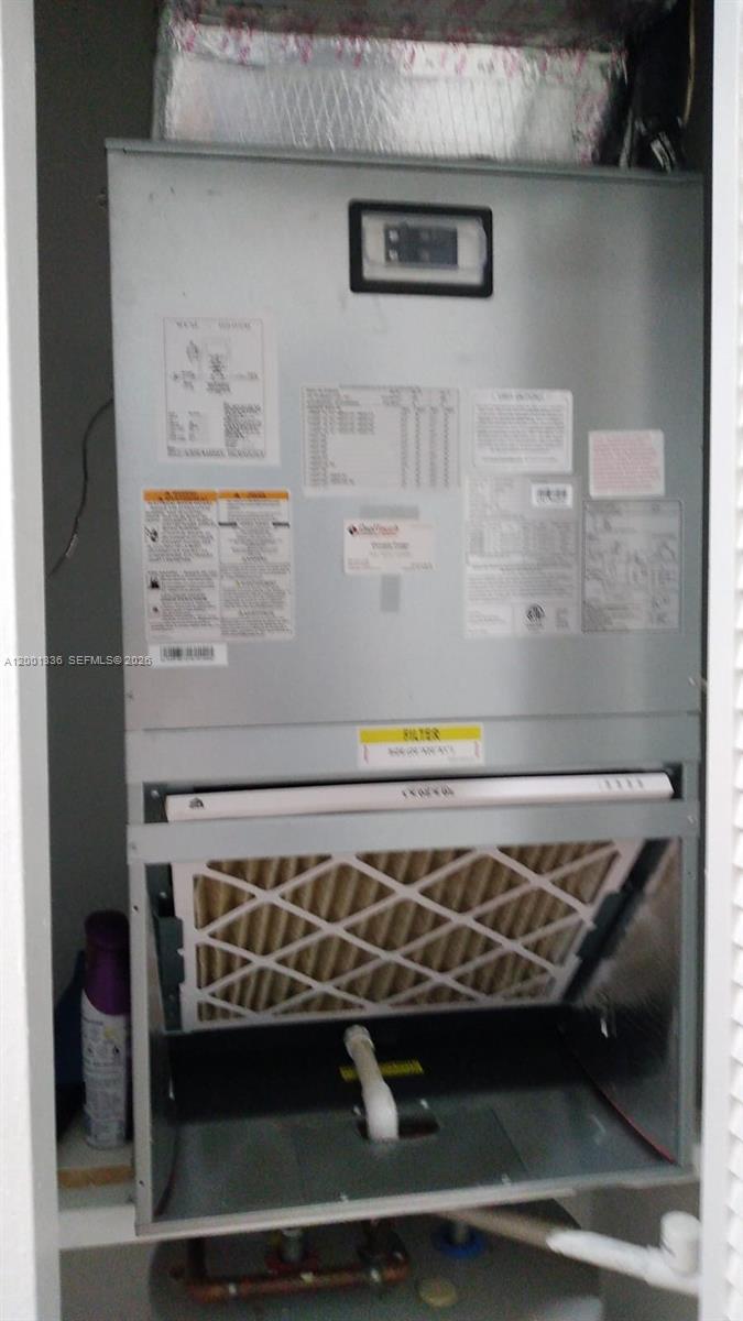 GALERIA II CONDO - Residential