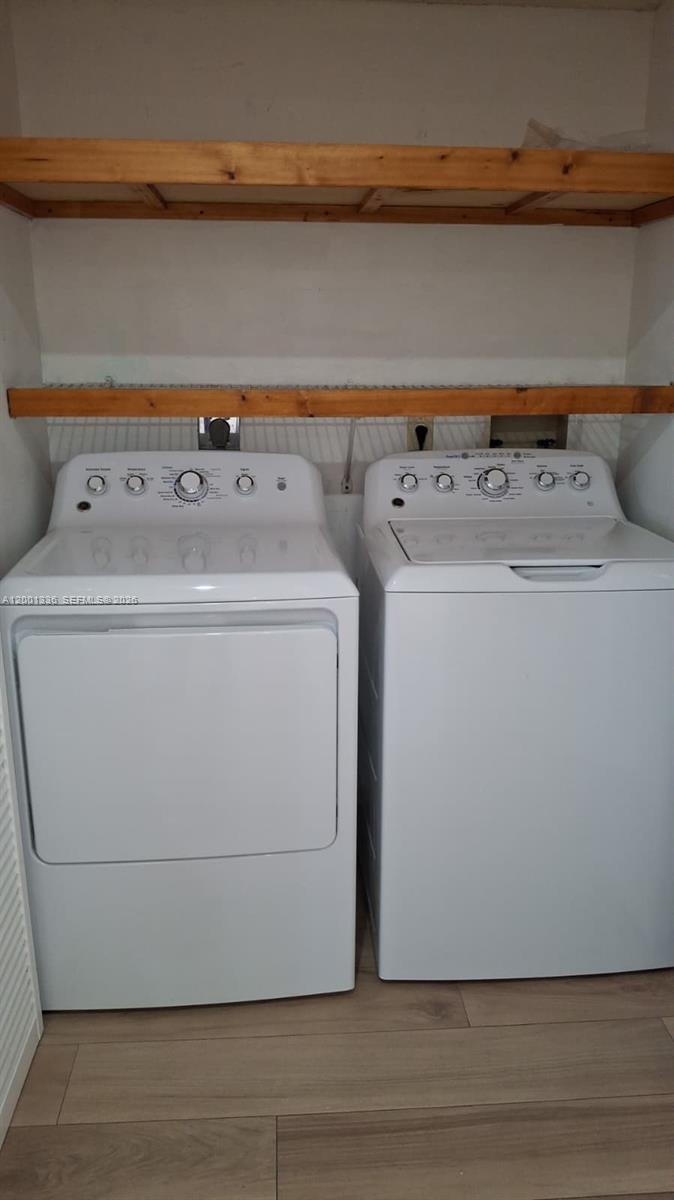 GALERIA II CONDO - Residential