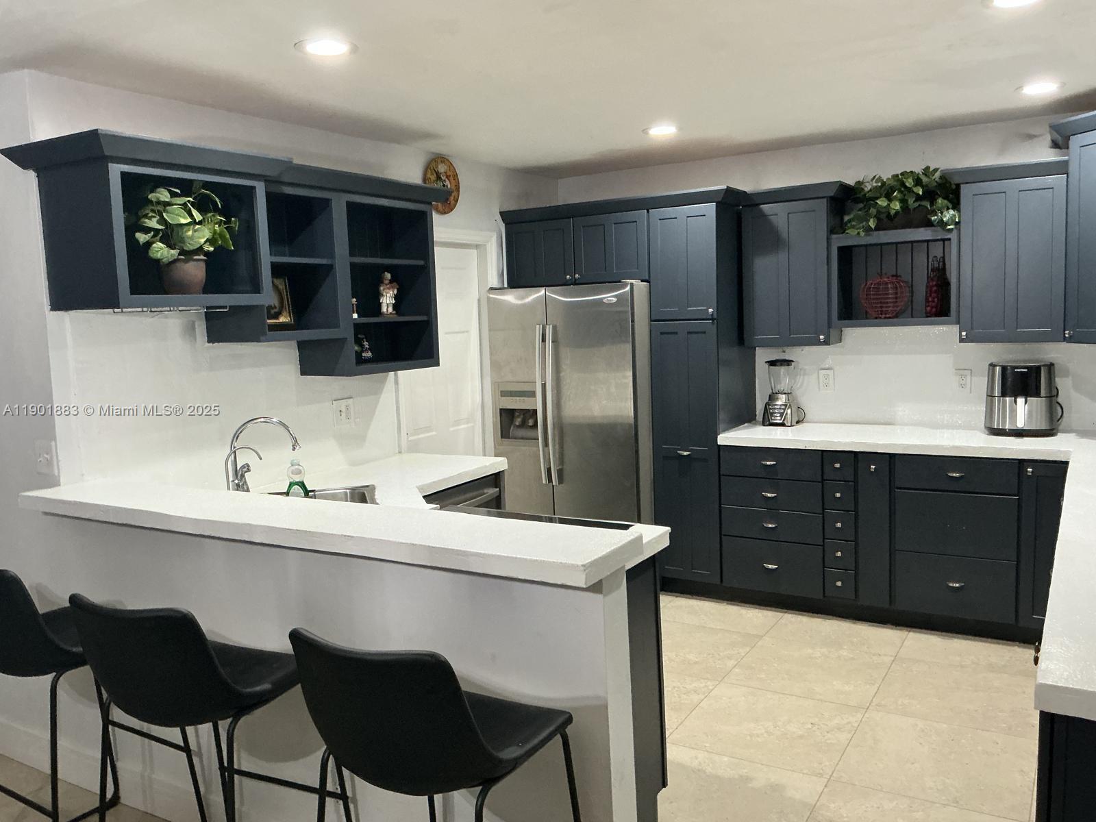 SPRINGTREE LAKES - Residential