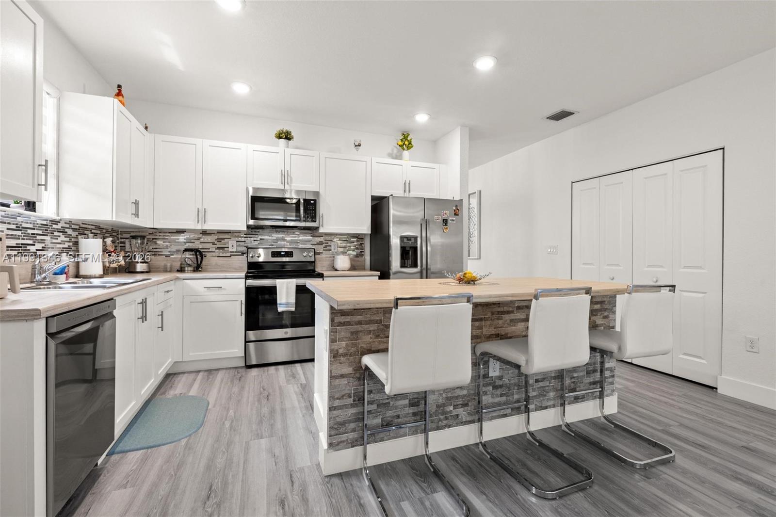 KINGMAN COMMONS - Residential