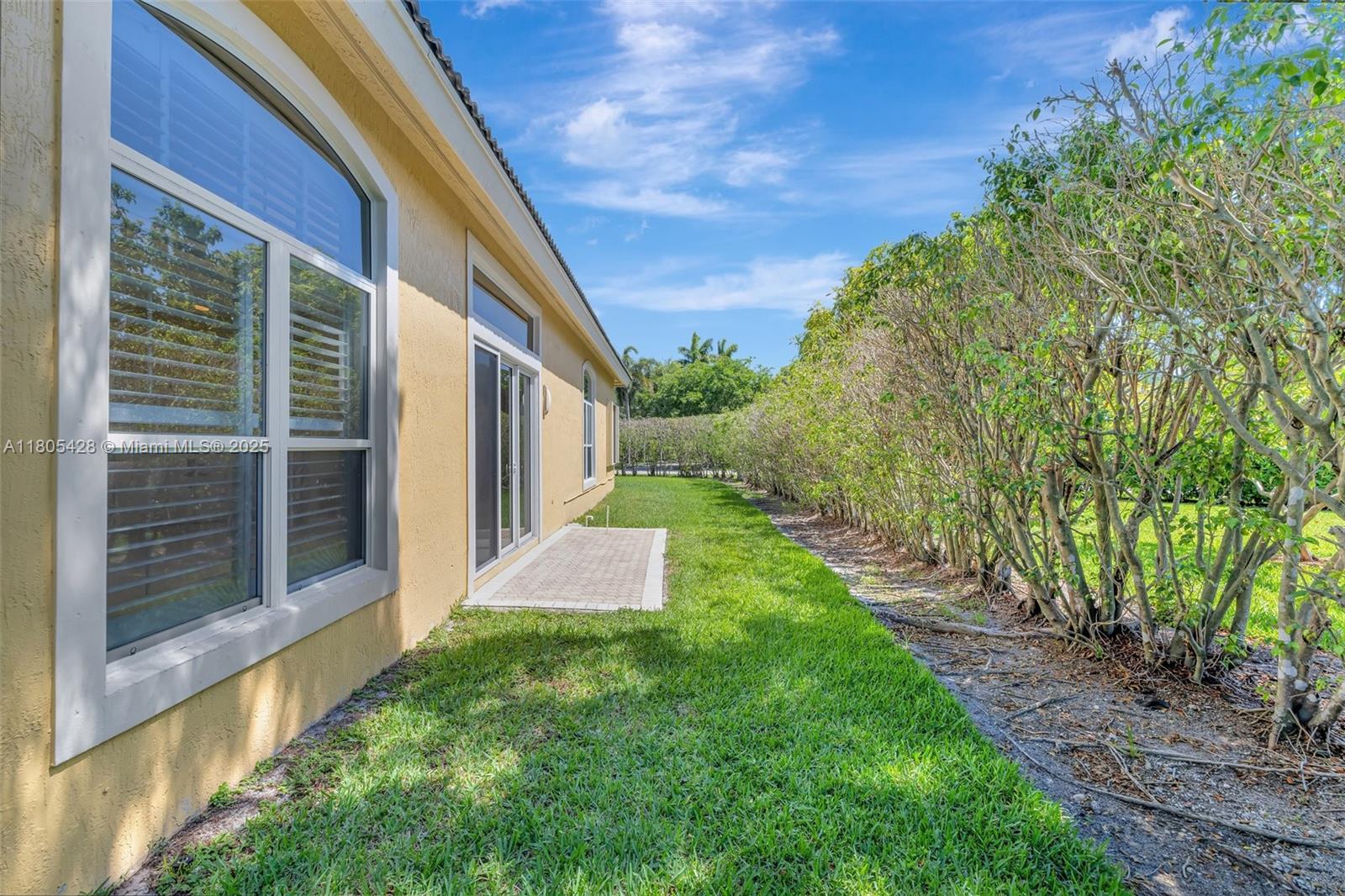 MARINERS COVE OF EAGLE LA - Residential