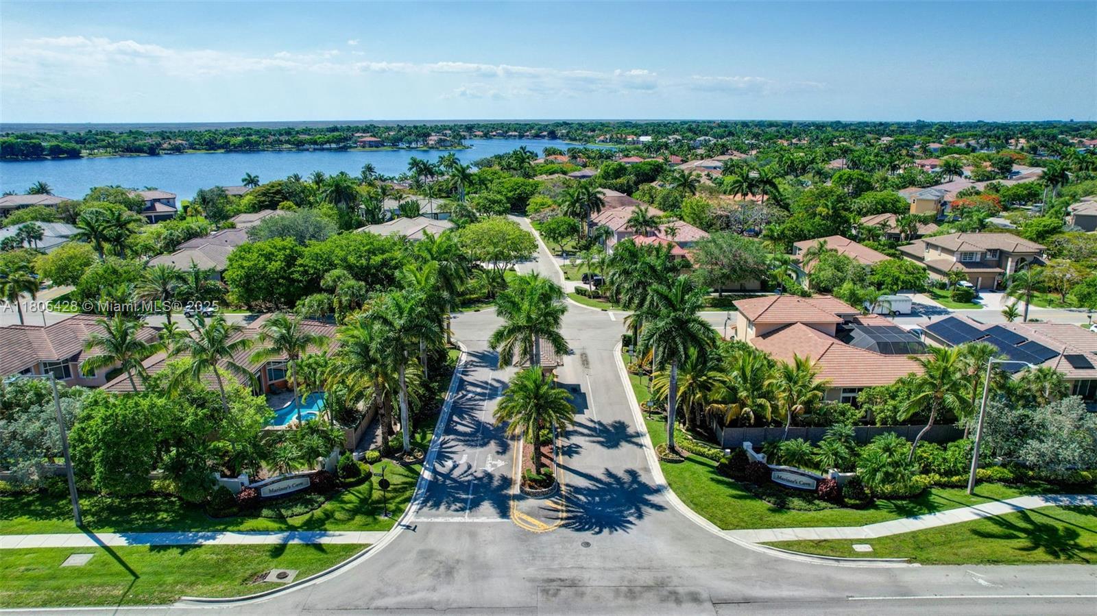 MARINERS COVE OF EAGLE LA - Residential