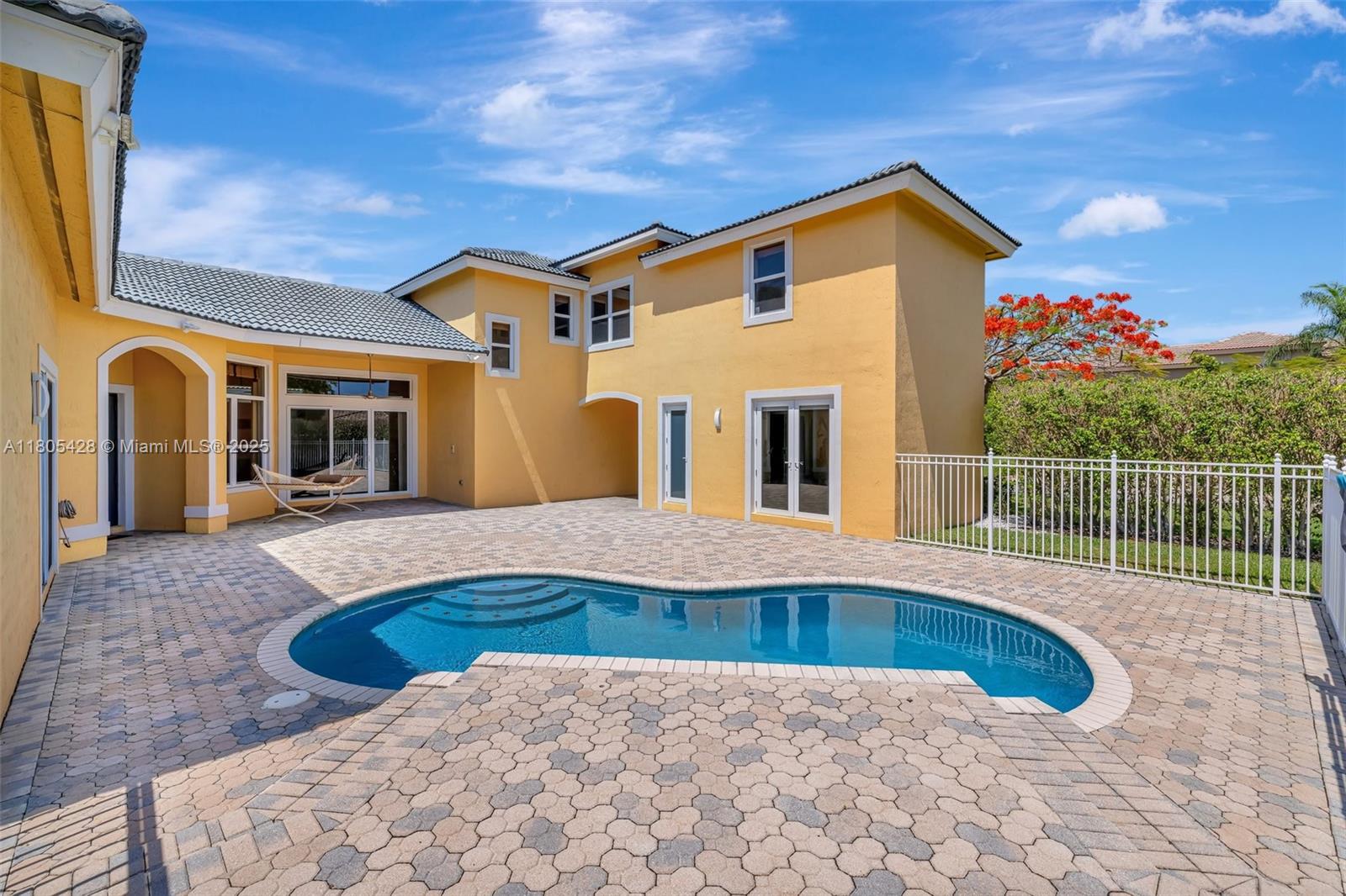 346 NW 118th Ave
