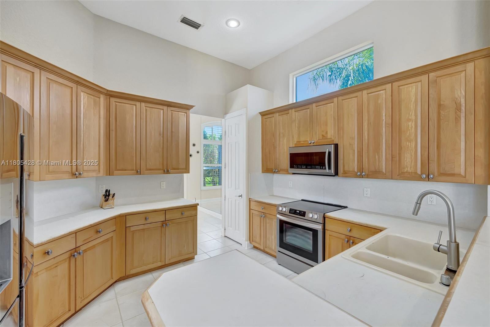 MARINERS COVE OF EAGLE LA - Residential