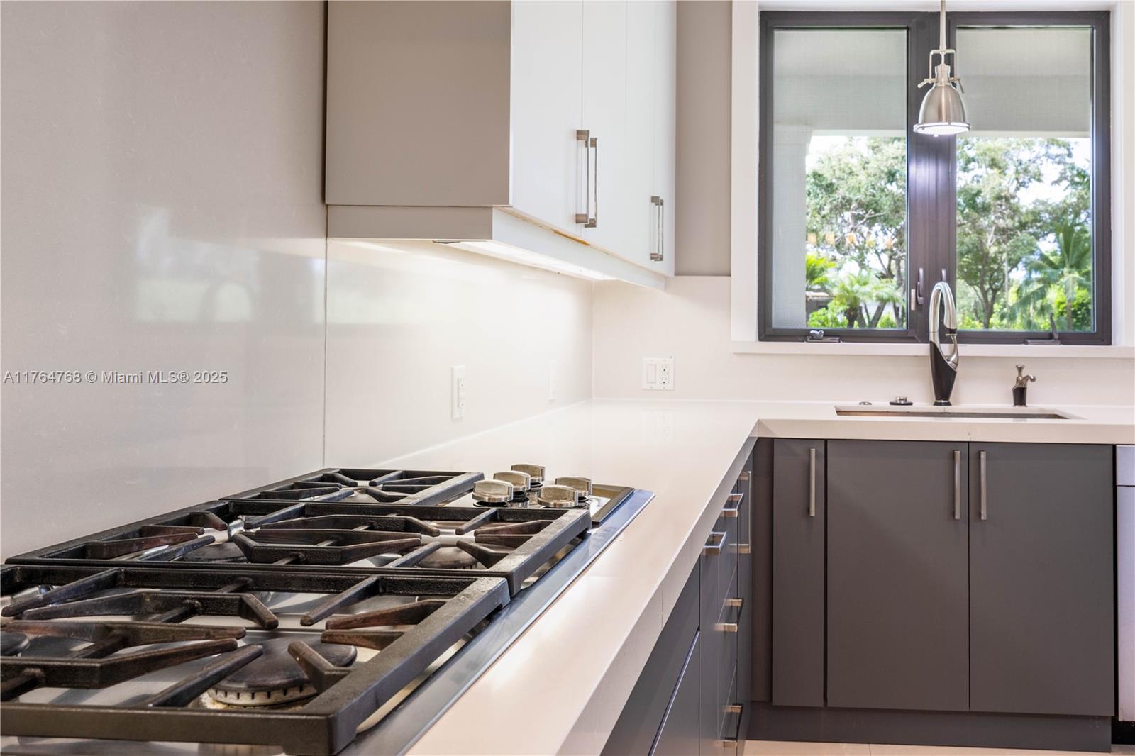 CORAL HILL - Residential