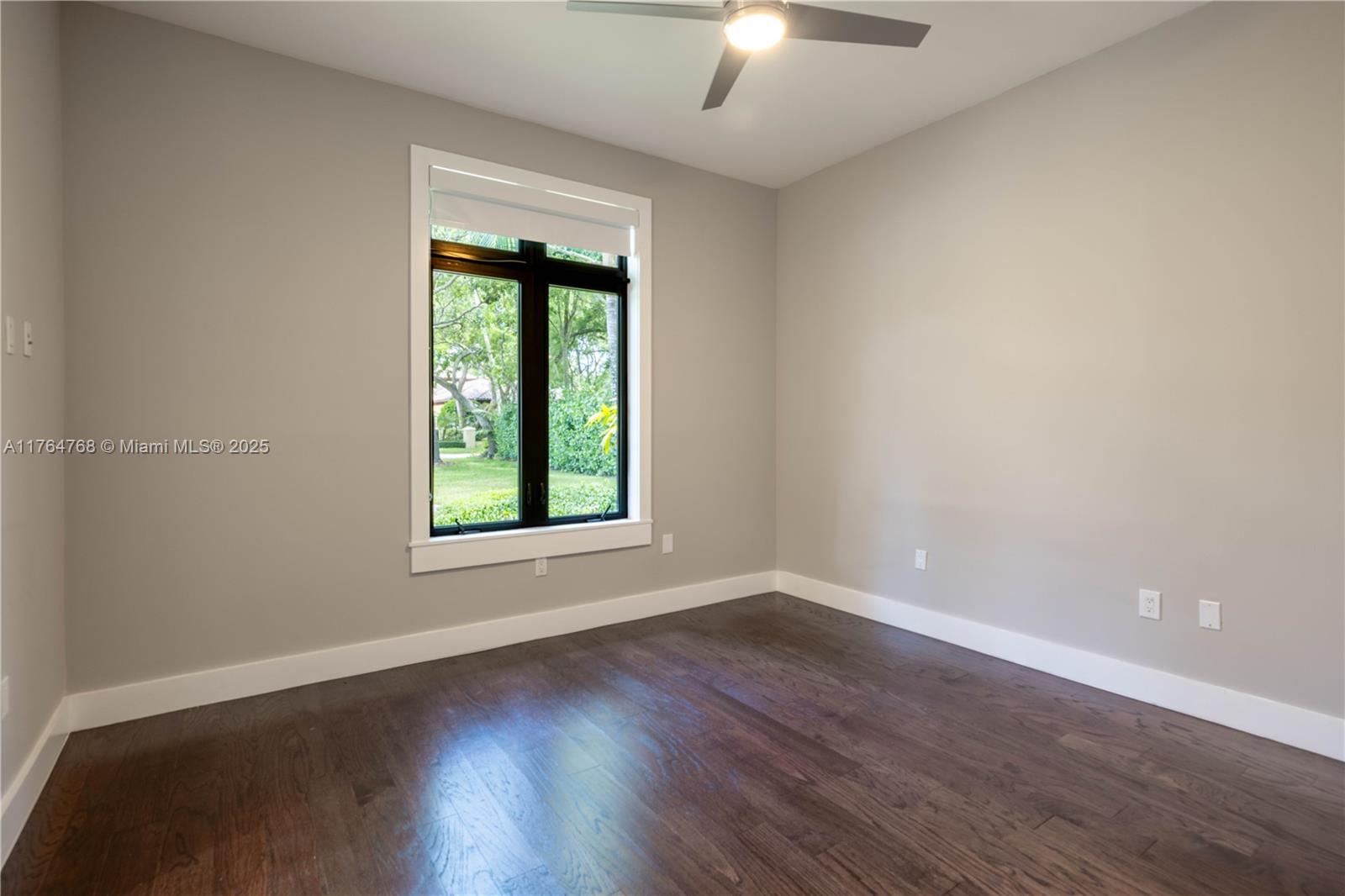 CORAL HILL - Residential