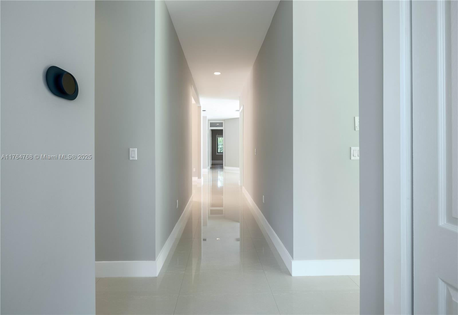 CORAL HILL - Residential