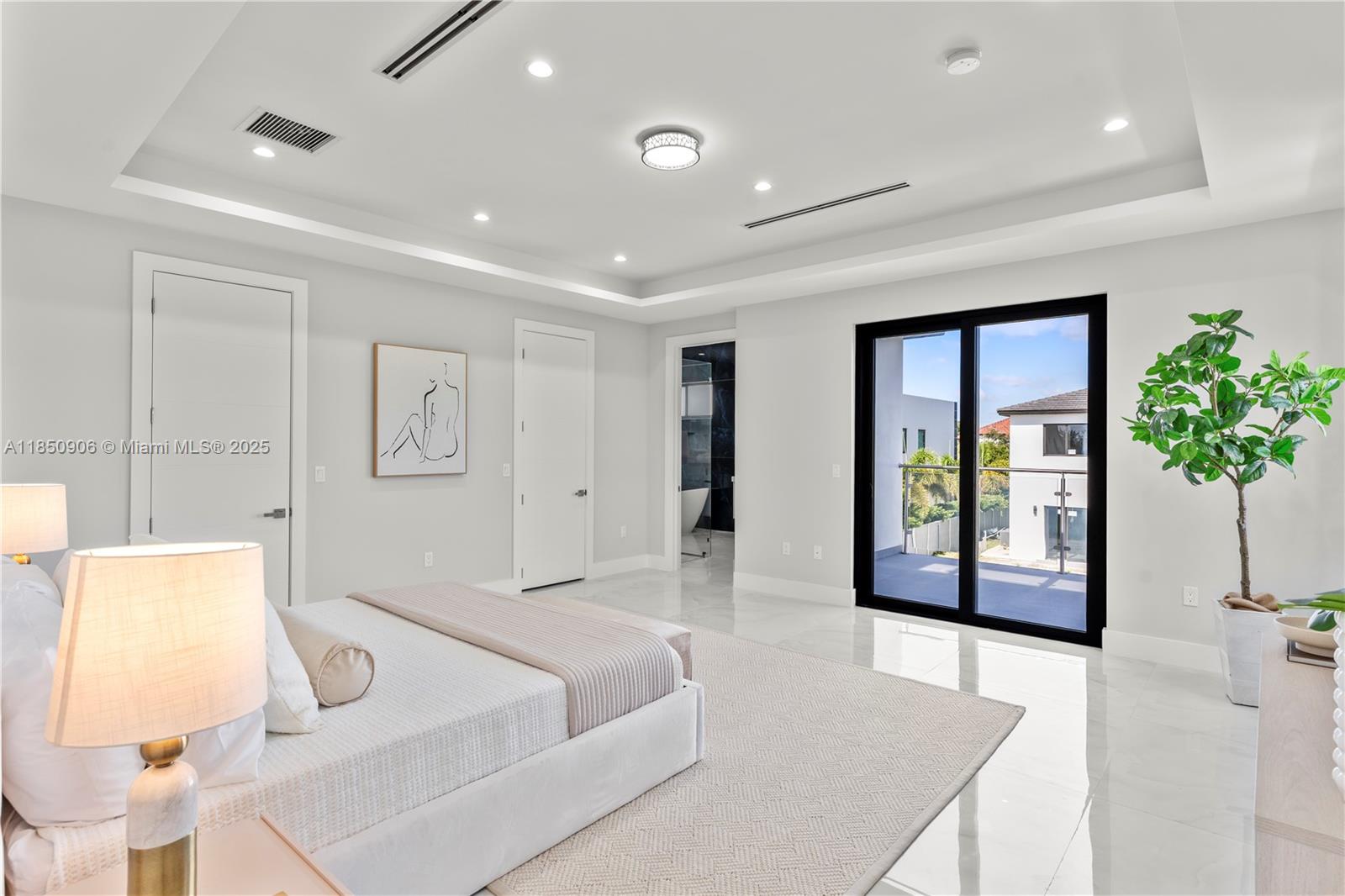 CORAL PINES - Residential