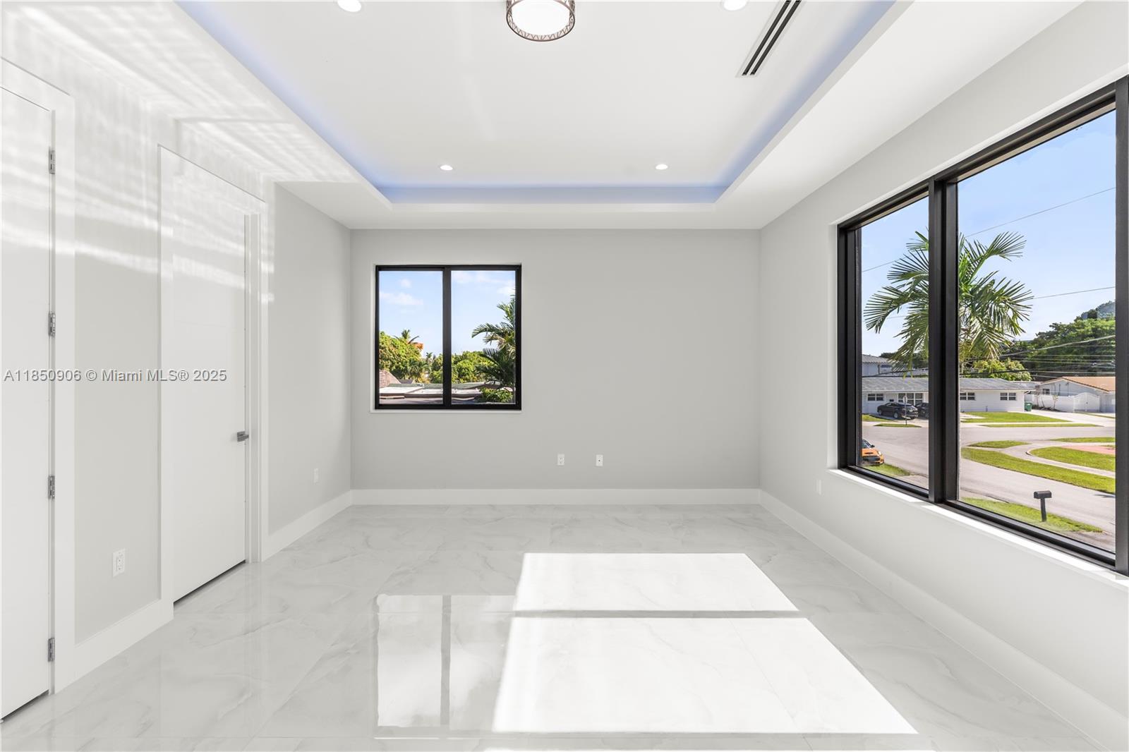 CORAL PINES - Residential