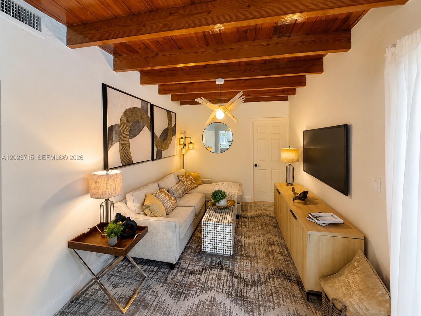 SUNNY GROVE - Residential