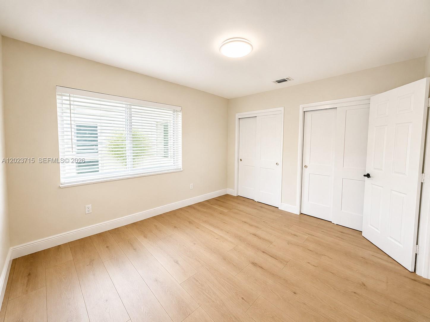 SUNNY GROVE - Residential
