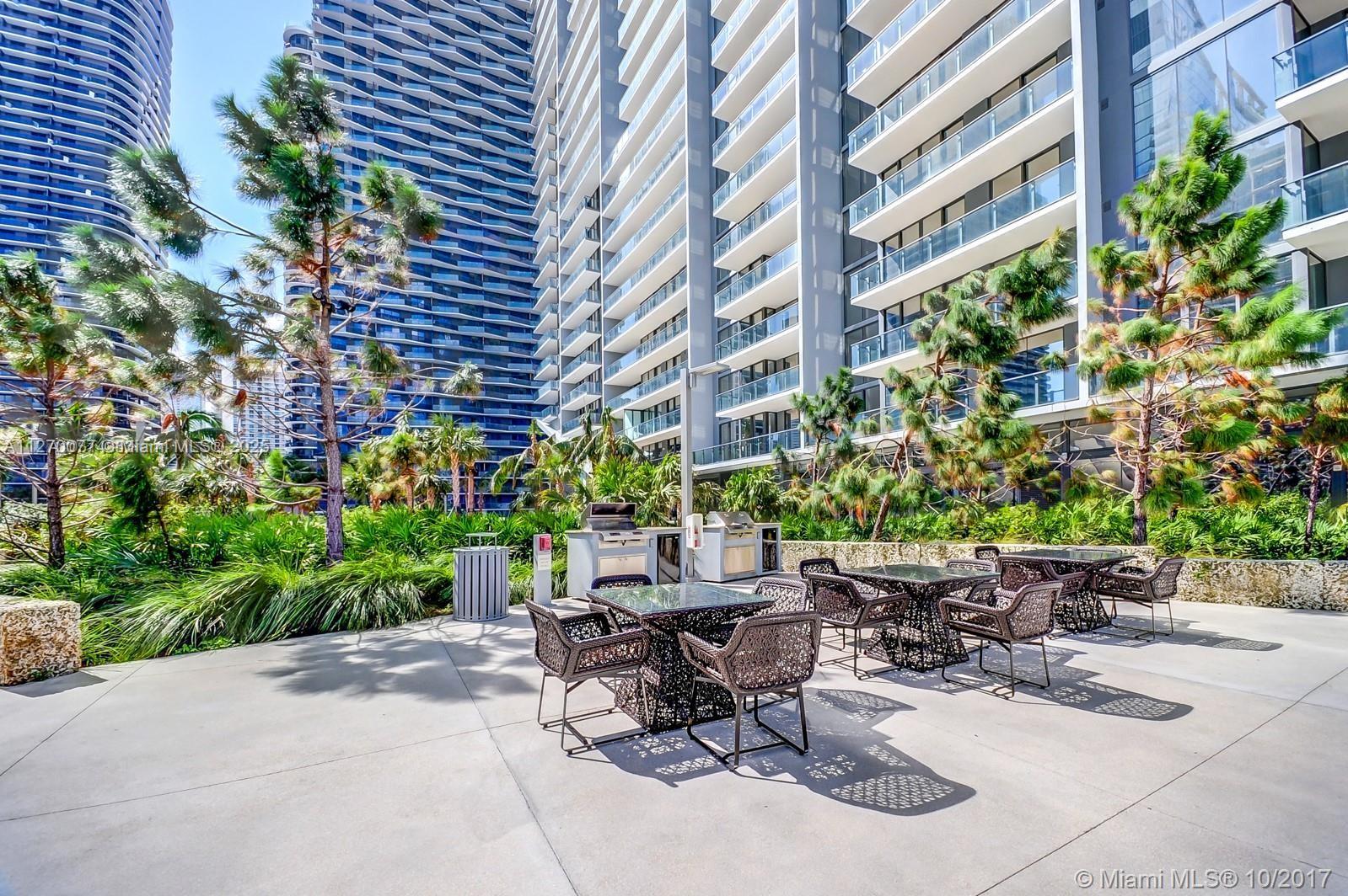 RISE CONDO - Residential