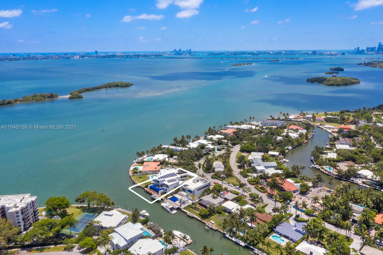 BELLE MEADE ISLAND - Residential