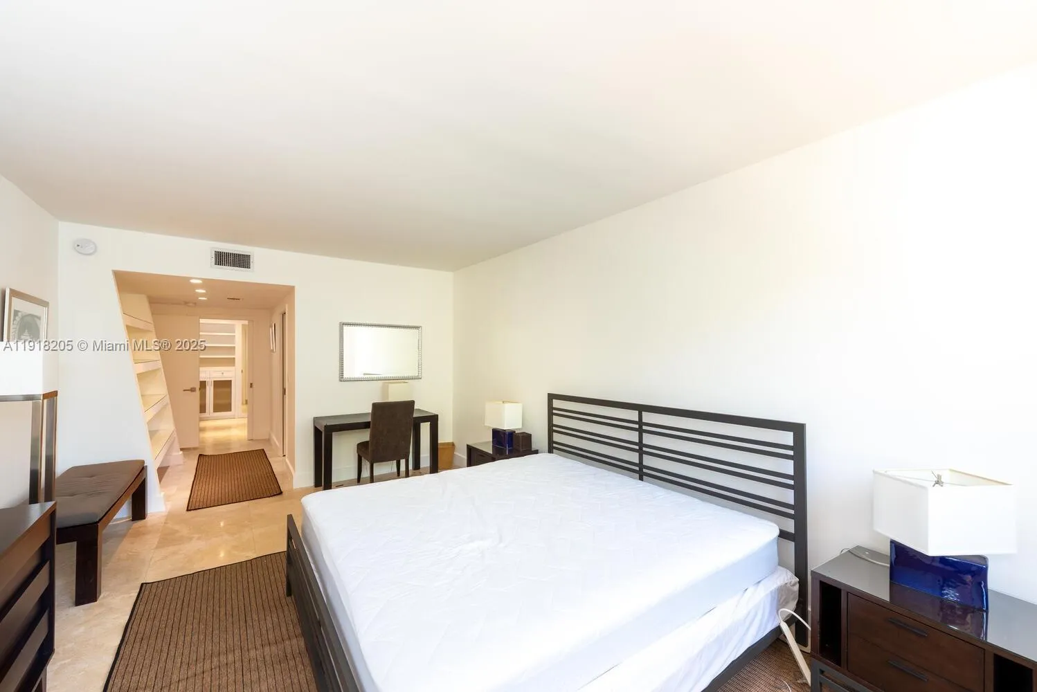 Key Biscayne, Florida 33149, United States, 2 Bedrooms Bedrooms, ,2 BathroomsBathrooms,Residential,Active,247690