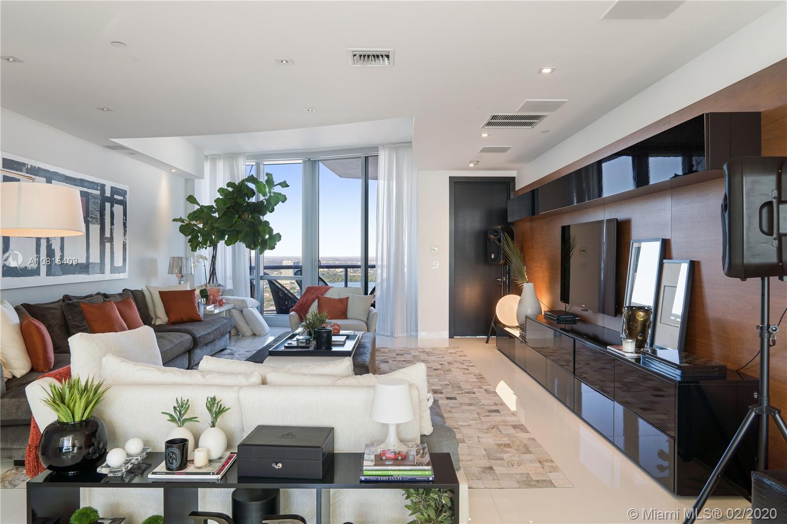 JADE OCEAN CONDO - Residential