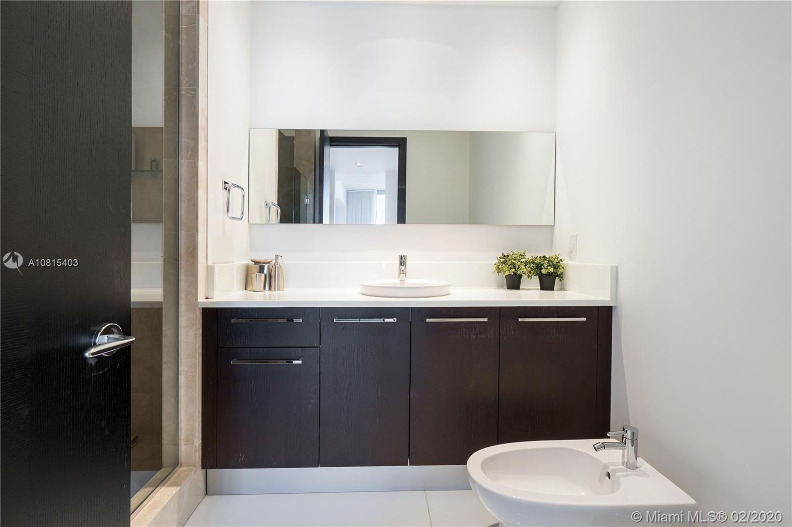 JADE OCEAN CONDO - Residential