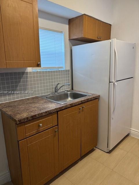 HOLLYWOOD SOUTH SIDE ADD - Residential Lease