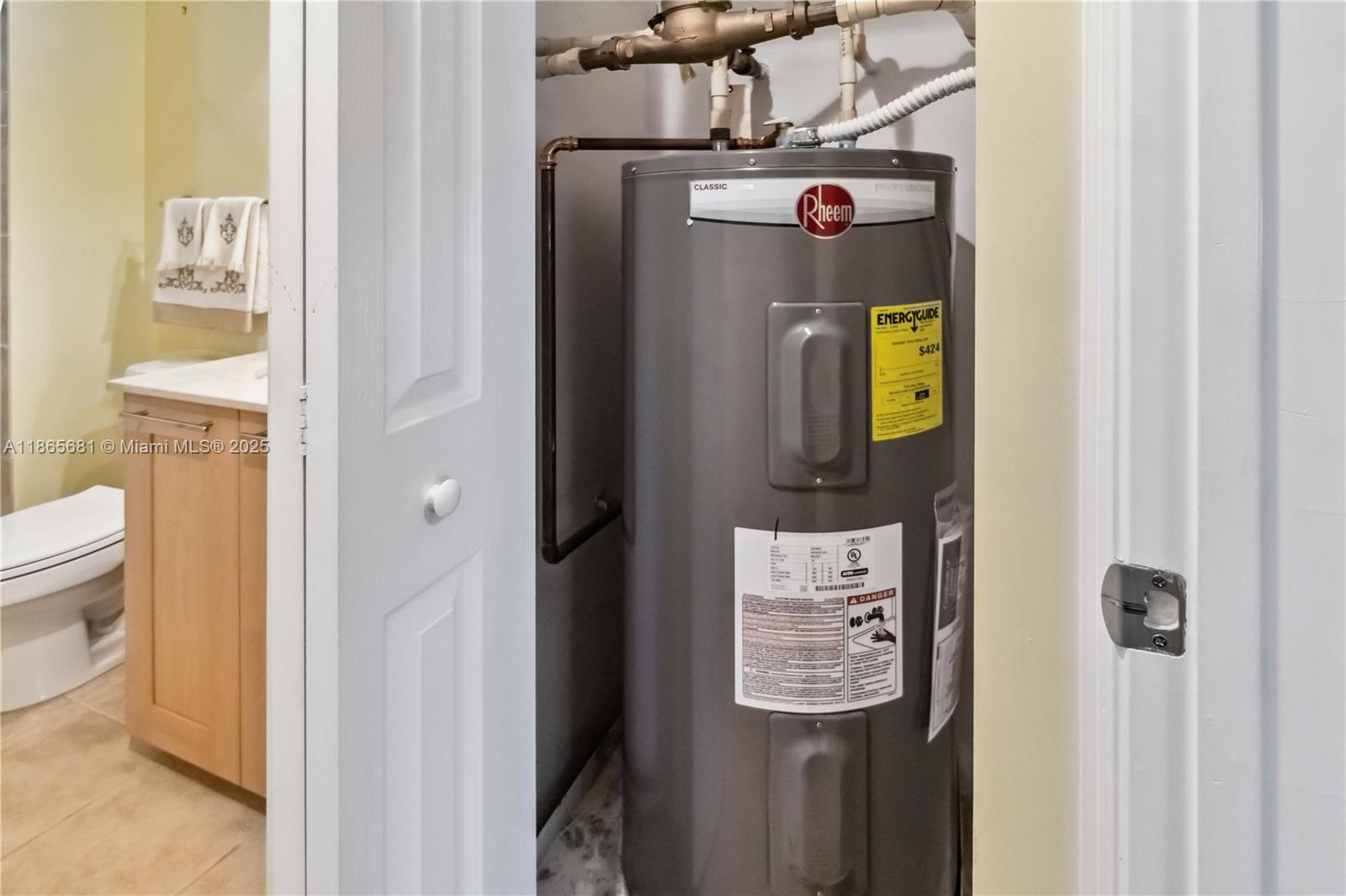 NURIVER LANDING CONDO - Residential